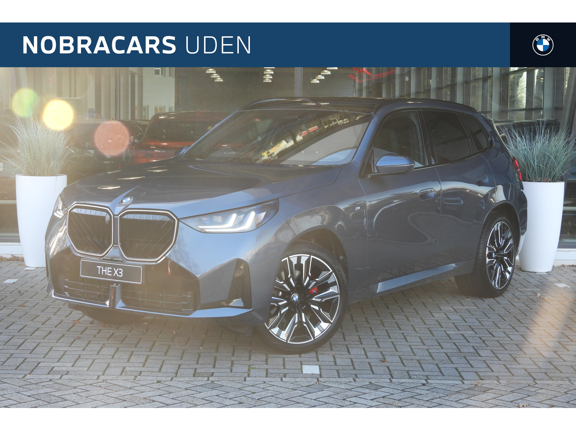 BMW X3 20 xDrive High Executive M Sport Automaat / Panoramadak / Trekhaak / Sportstoelen / Stoelverwarming / Adaptieve LED / Harman Kardon / Parking Assistant Plus