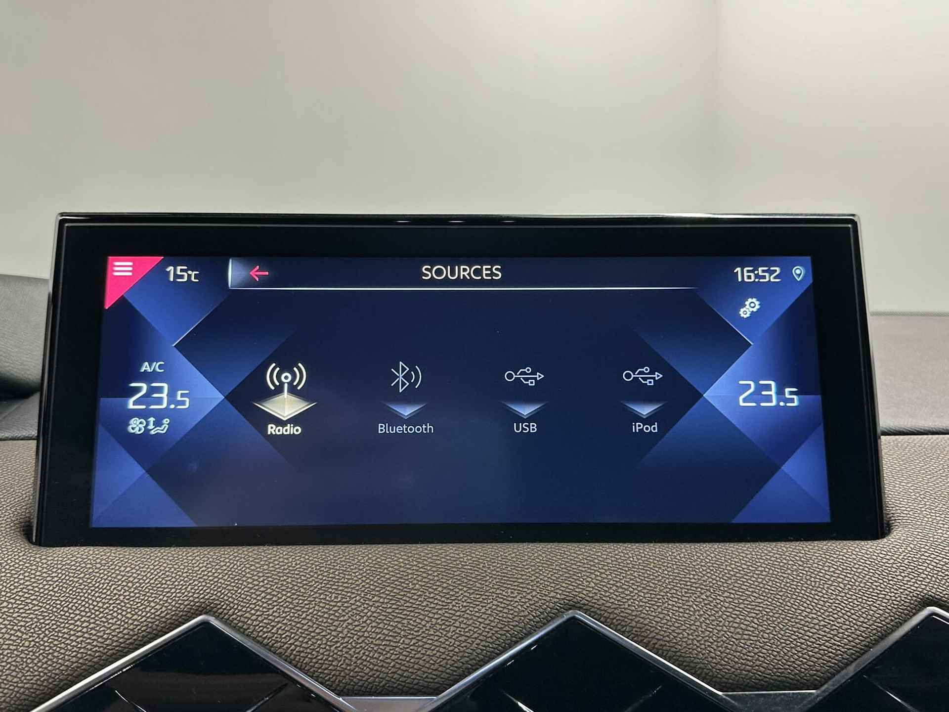 Ds 3 Crossback 1.2 PureTech Performance Line+ CARPLAY CRUISE - 25/39