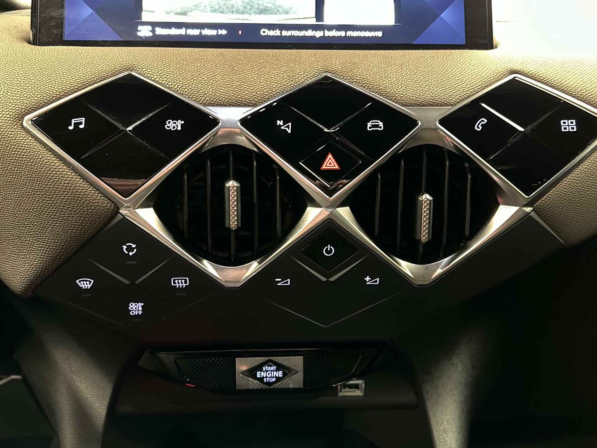 Ds 3 Crossback 1.2 PureTech Performance Line+ CARPLAY CRUISE - 33/39