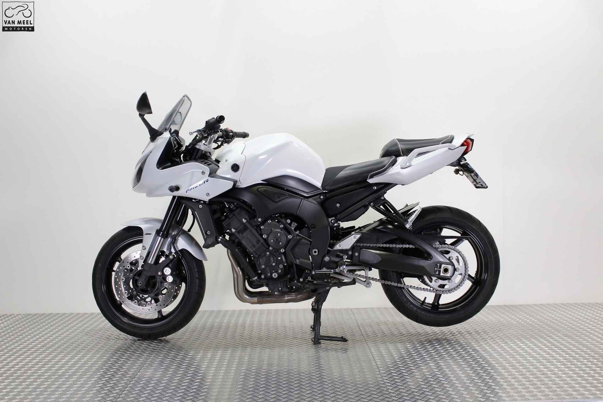 Yamaha FZ1-S ABS - 4/14