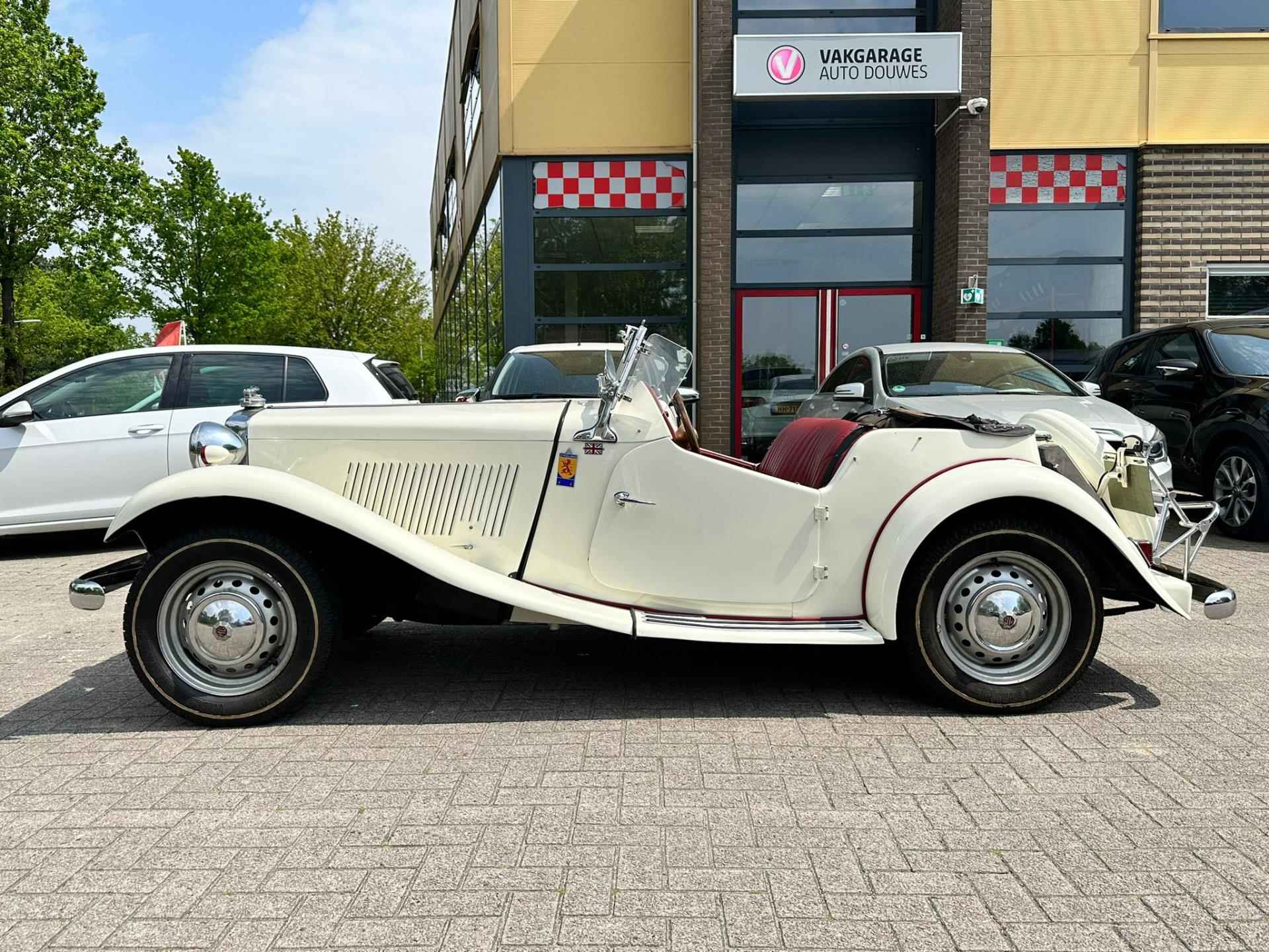 MG TD.CABRIOLET 1952 - 3/22