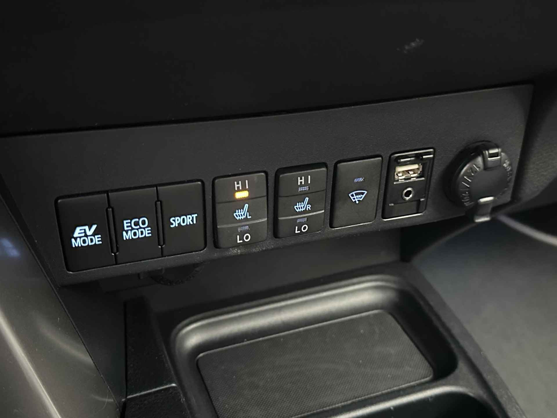 Toyota RAV4 2.5 Hybrid AWD Executive Opendak Trekhaak Automaat - 12/35