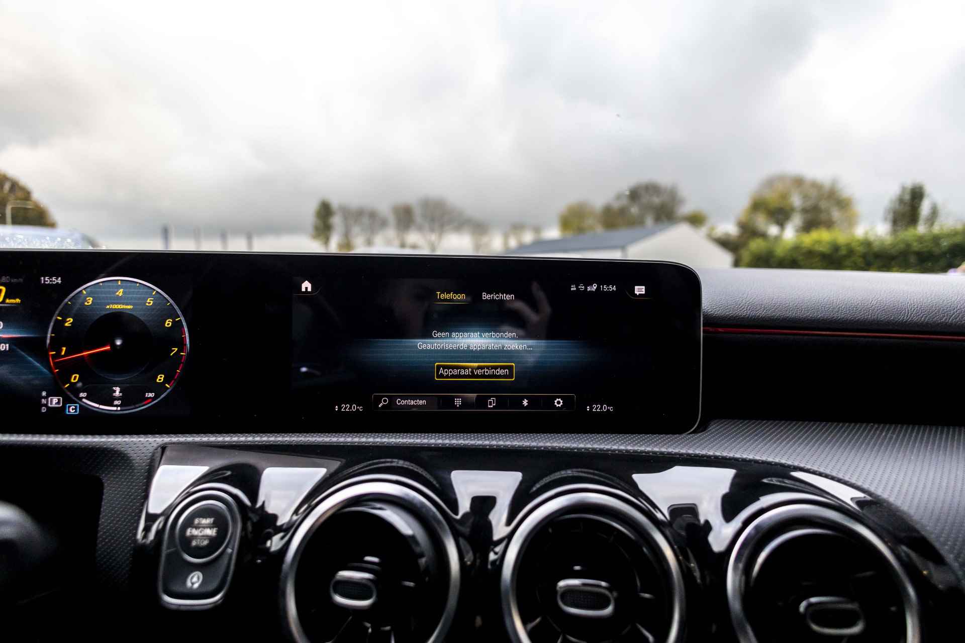 Mercedes-Benz A-Klasse 200 Business Solution AMG NL Auto | Camera | Carplay | Widescreen - 32/41