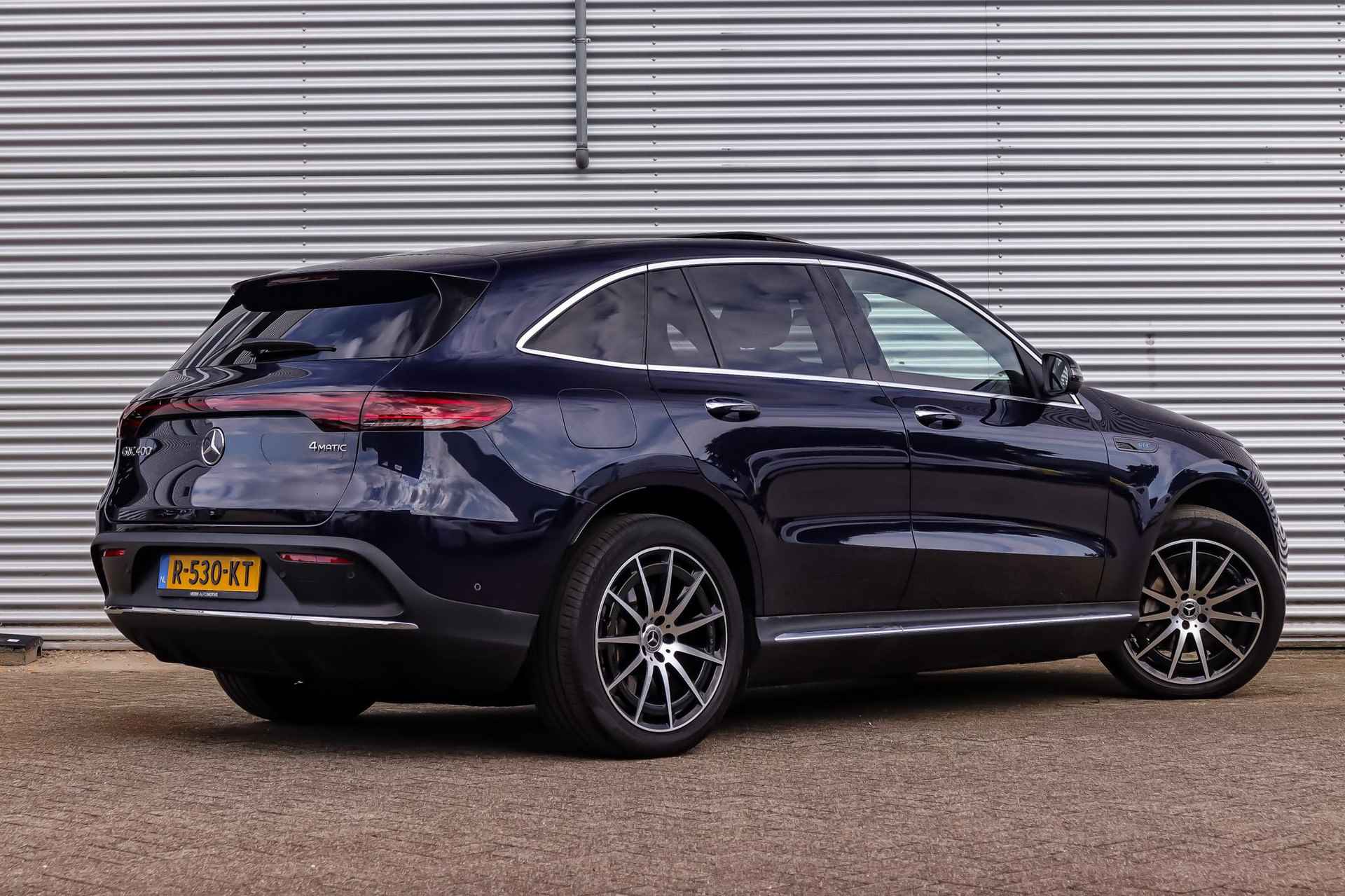 Mercedes-Benz EQC EQC 400 4MATIC Business Solution AMG | Distronic | Head-Up | Multibeam LED | Advanced Sound System | 360° Camera | Sfeerverlichting | Stoelverwarming - 2/40