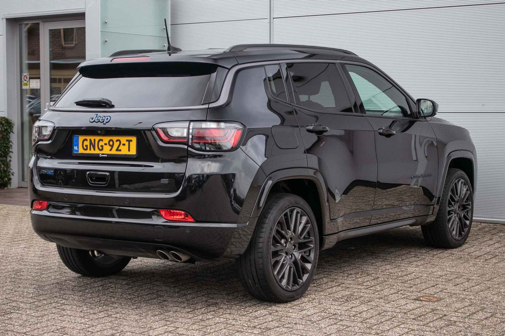 Jeep Compass 4xe 240 Plug-in Hybrid Electric S - All-in rijklrprs | Nieuwe type | Leer | Stuurverwarm. - 3/44