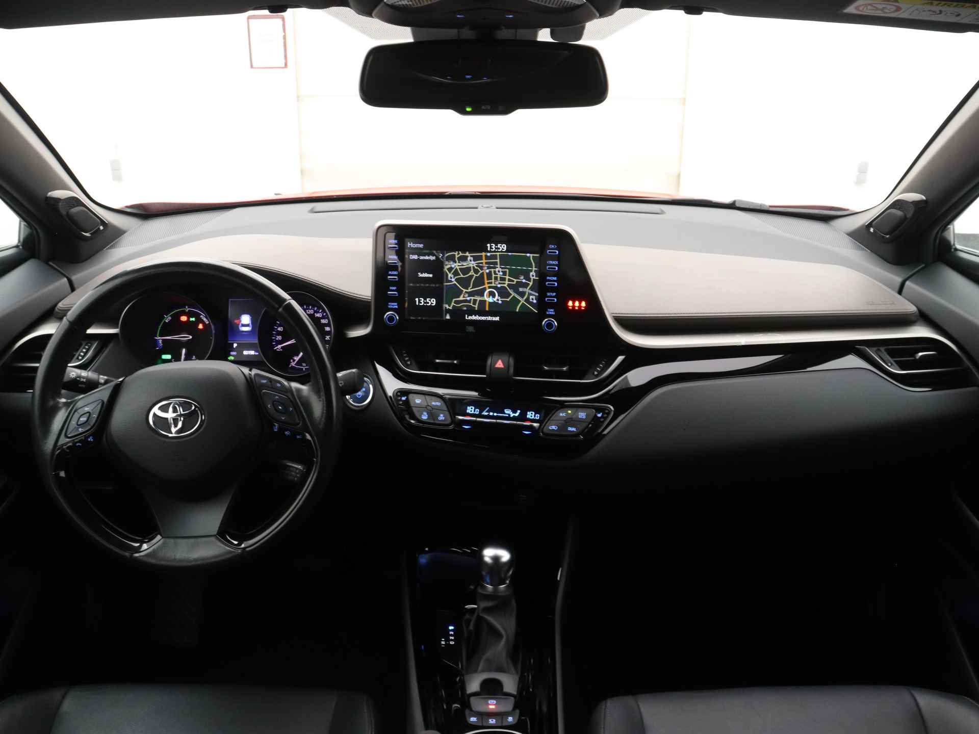 Toyota C-HR 2.0 Hybrid Launch Edition | Navigatie | JBL | LM velgen | Parkeersensoren | Stoelverwarming | Cruise Control Adaptief | - 6/46