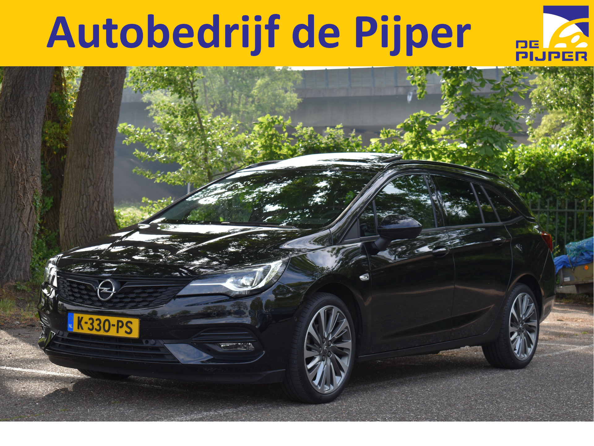 Opel Astra Sports Tourer 1.2 Elegance 131 PK NL-AUTO, VOL, OPEN DAK, CAMERA, NAVI, BOSE, KEYLESS, FULL LED, DAB, APPLE CARPLAY, LM-VELGEN bij viaBOVAG.nl