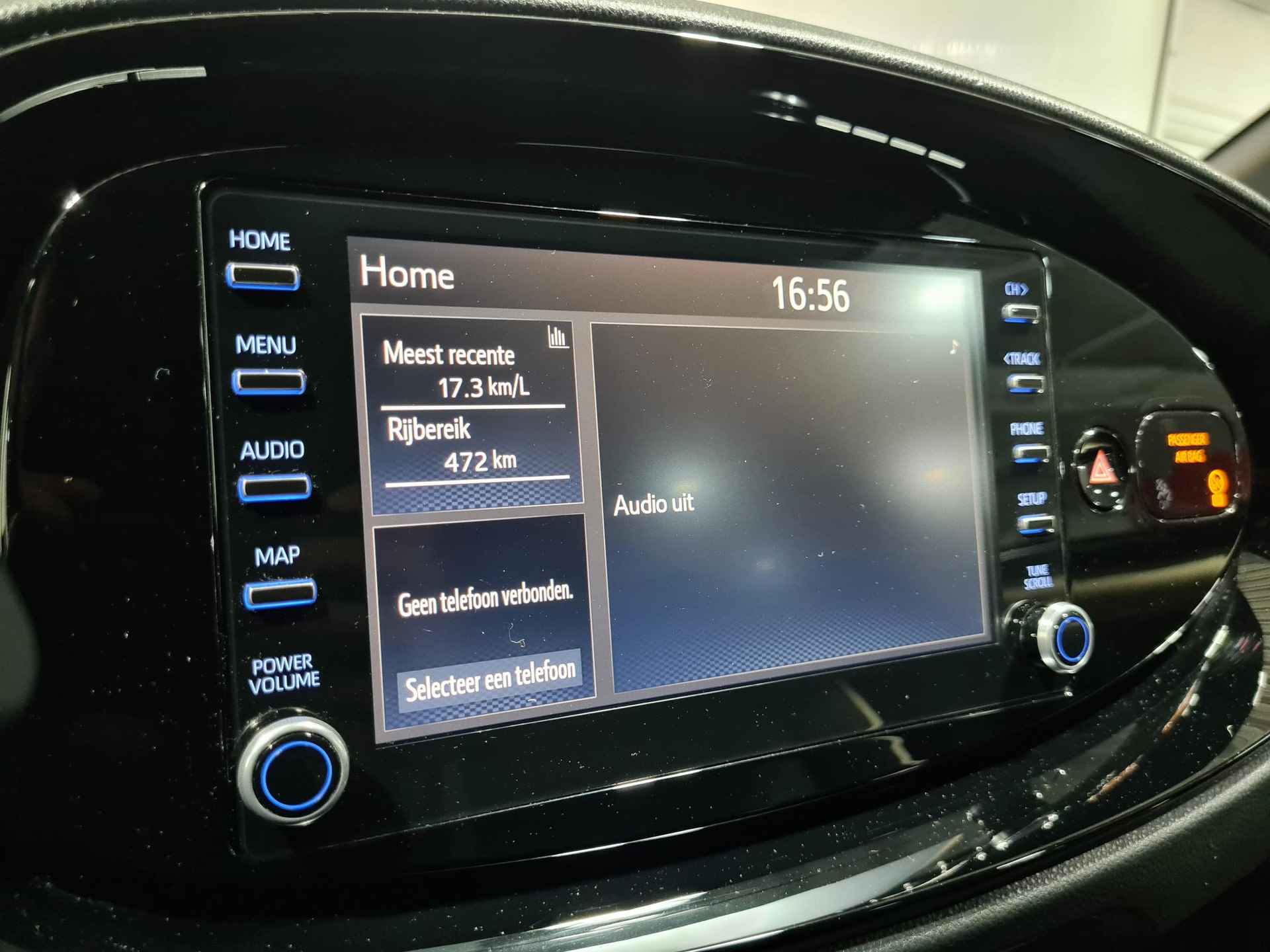 Toyota Aygo X 1.0 VVT-i MT Pulse | Camera | Apple CarPlay/Android Auto | Adaptive Cruise Controle | Stoelverwarming - 9/36