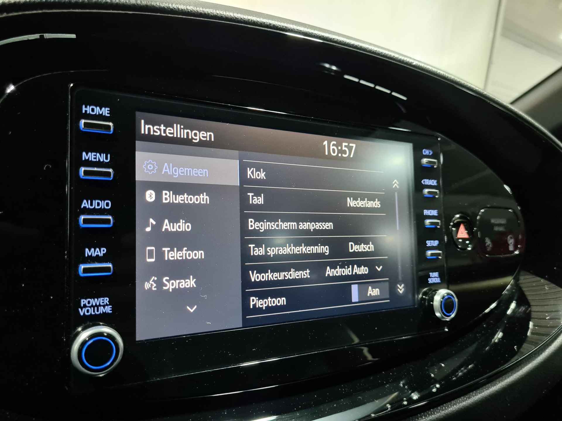 Toyota Aygo X 1.0 VVT-i MT Pulse | Camera | Apple CarPlay/Android Auto | Adaptive Cruise Controle | Stoelverwarming - 16/36