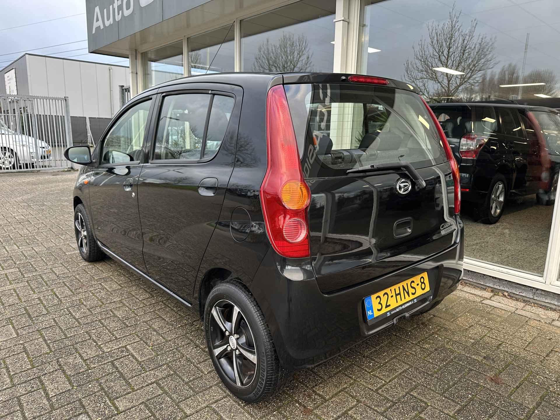 Daihatsu Cuore 1.0 Premium Lichtmetaal, verstelbare achterbank - 5/19