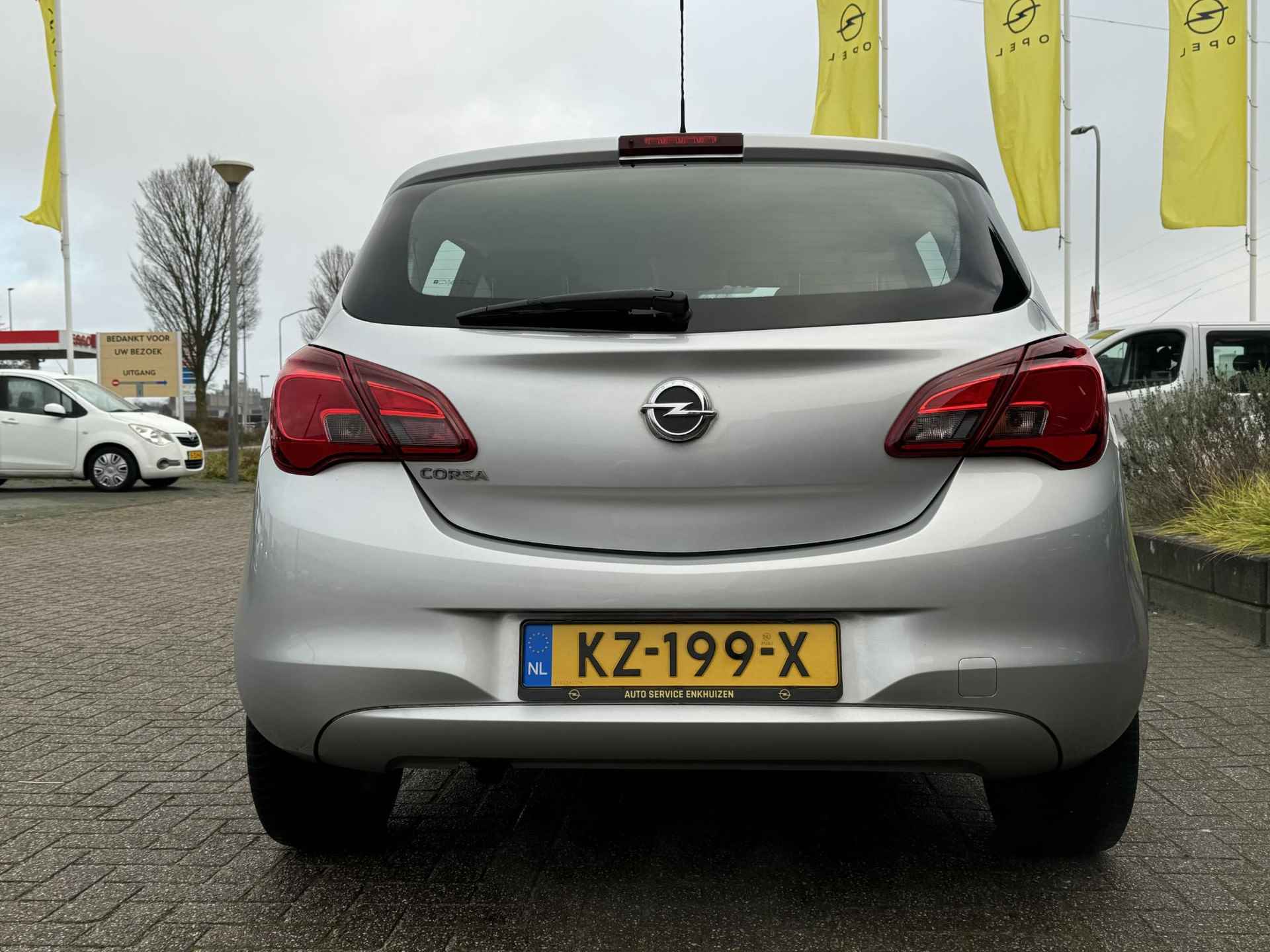 Opel Corsa 1.4 Edition LMV | Cruise | Stoelverwarming | Airco | Mistlampen | Nette auto! - 7/40