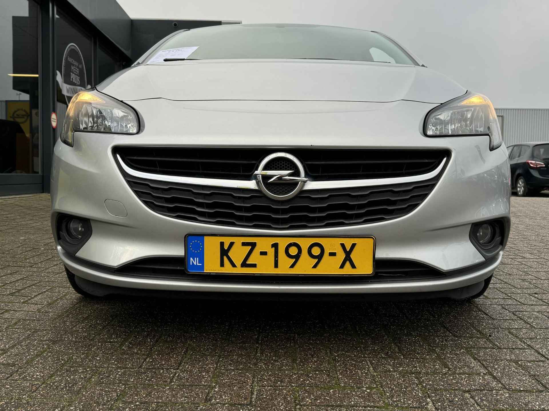 Opel Corsa 1.4 Edition LMV | Cruise | Stoelverwarming | Airco | Mistlampen | Nette auto! - 15/40