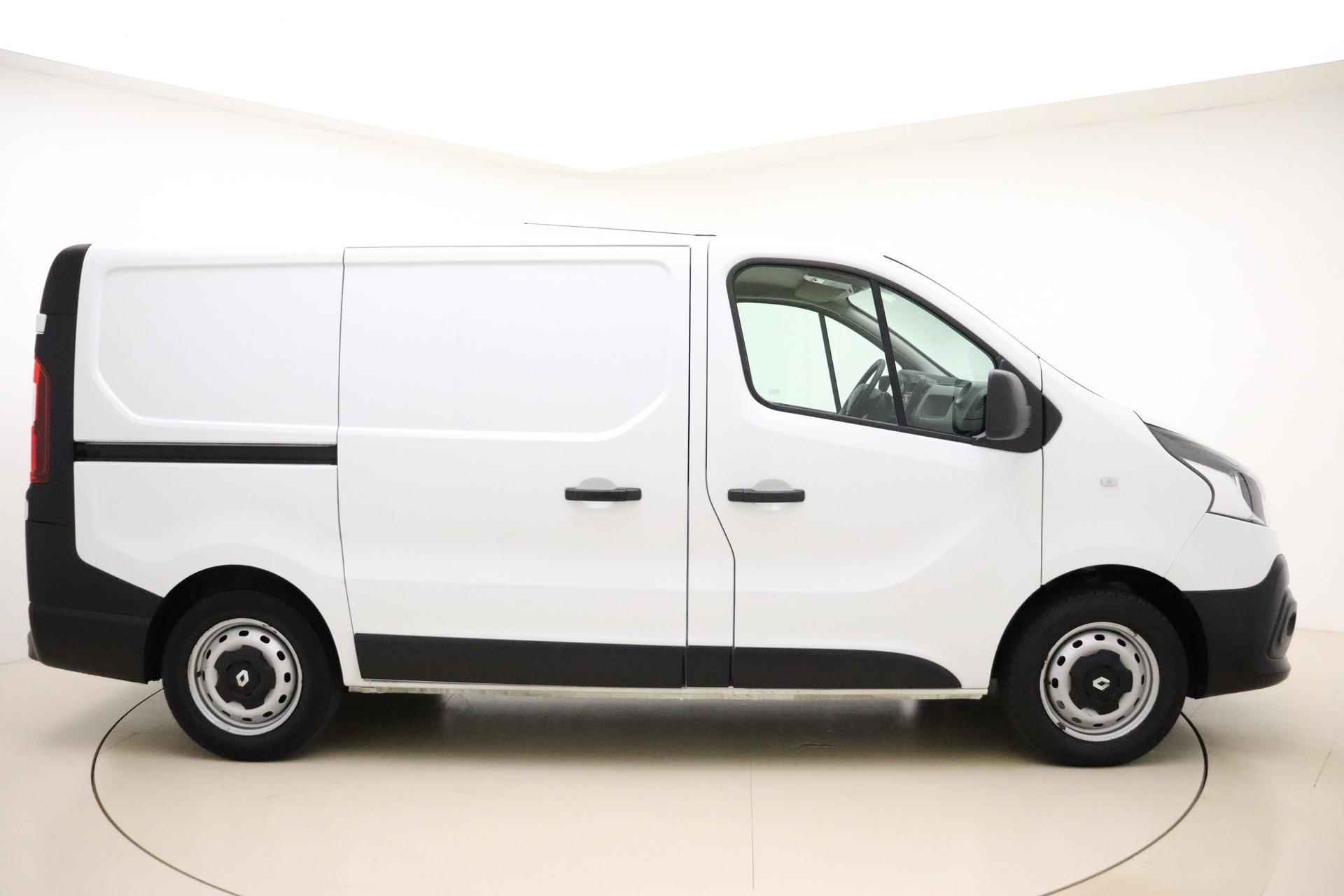 Renault Trafic 1.6 dCi 95pk T27 L1H1 Comfort | 3 Zitplaatsen | Airco | Bluetooth  | Cruise Control | Parkeersensoren | Trekhaak - 5/25