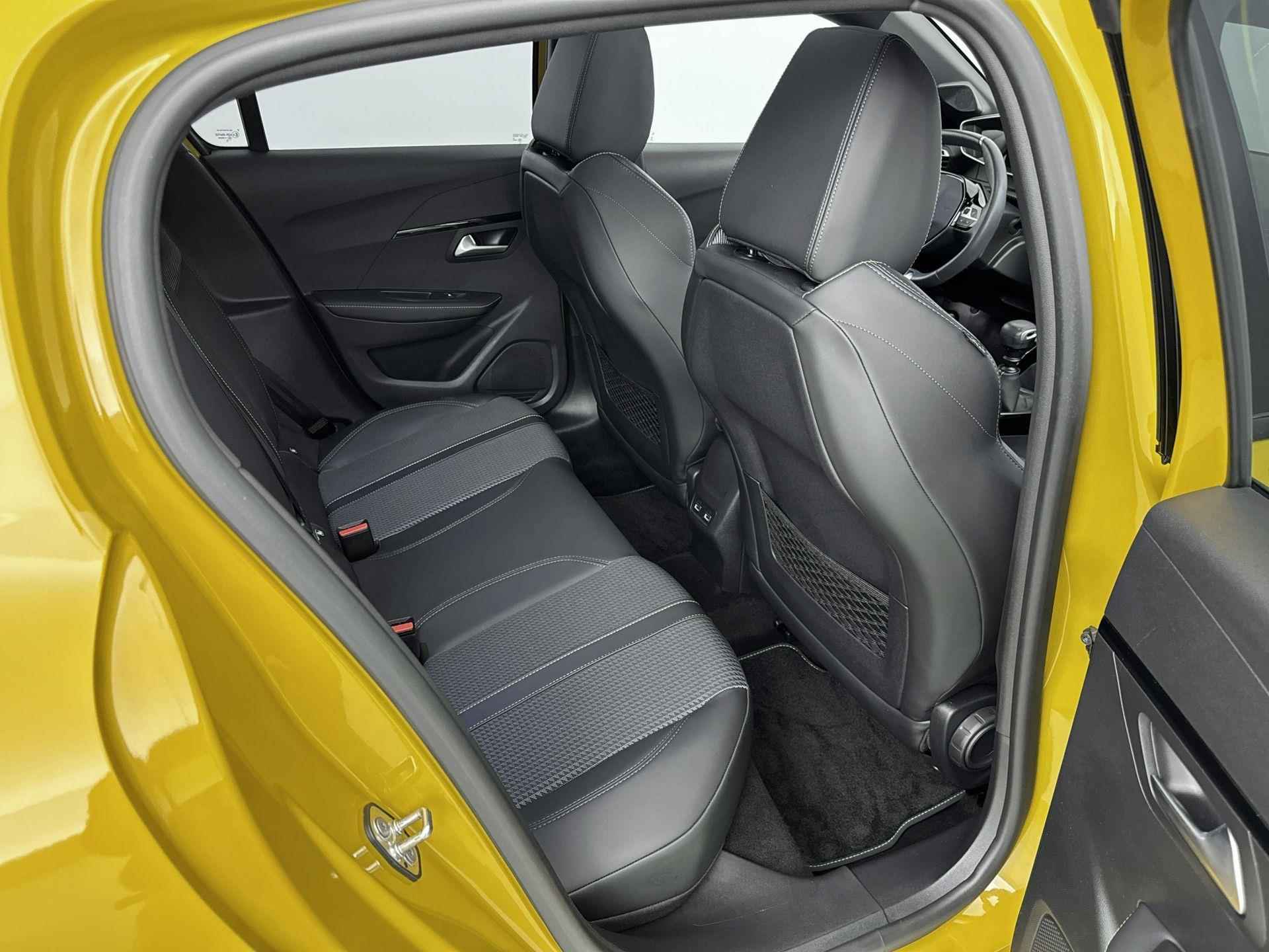 Peugeot 208 1.2 100 pk GT-Line | Navigatie | Panoramadak | Keyless | Camera - 14/36