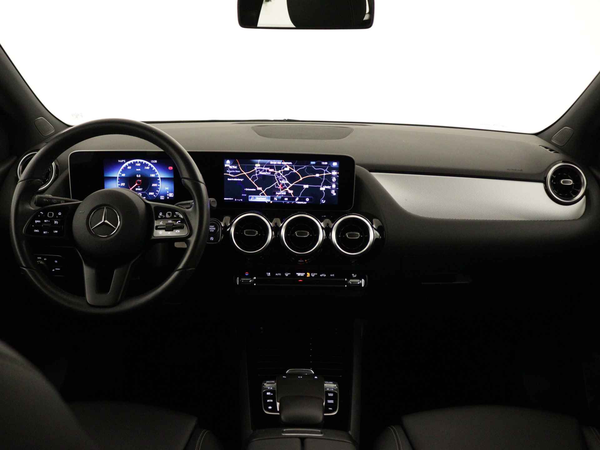 Mercedes-Benz B-Klasse 180 Advantage | Achteruitrijcamera | Cruise control | Navigatie | Elektrische Achterklep | Inclusief 24 maanden MB Certified garantie voor Europa. - 6/43