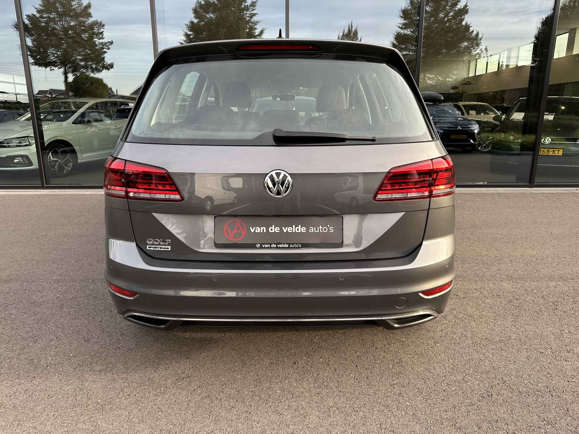 Volkswagen Golf Sportsvan 1.5 TSI ACT DSG Comfortline | Camera | Adapt. Cruise | Incl. 1 jaar Bovag garantie - 31/32