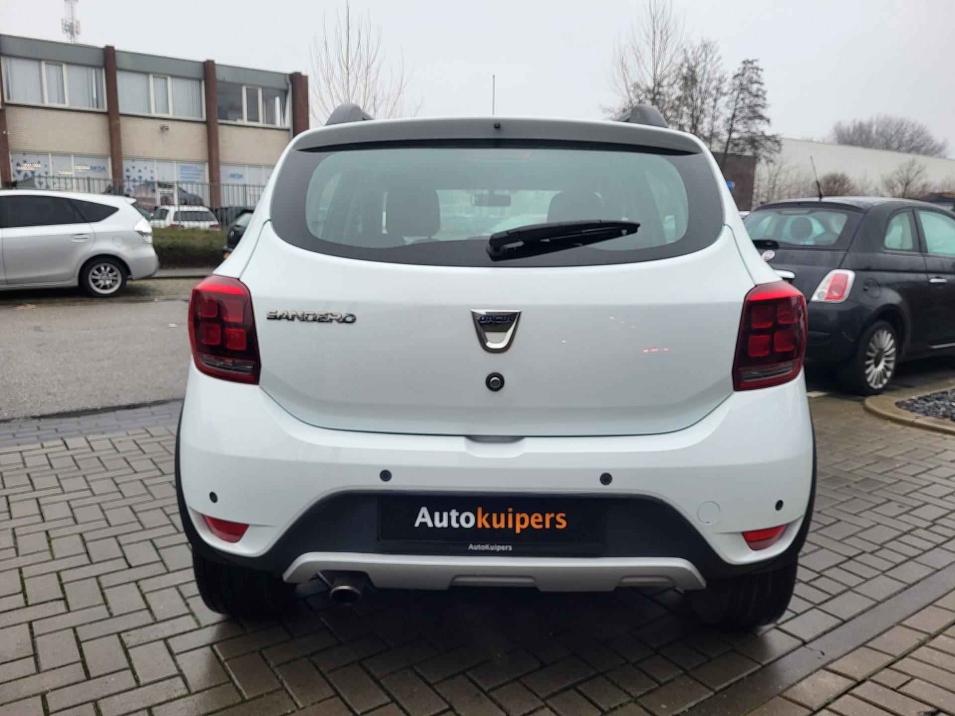 Dacia Sandero 0.9 TCe Stepway | Navigatie, PDC achter, LED dagrijverlichting en airco! - 6/33