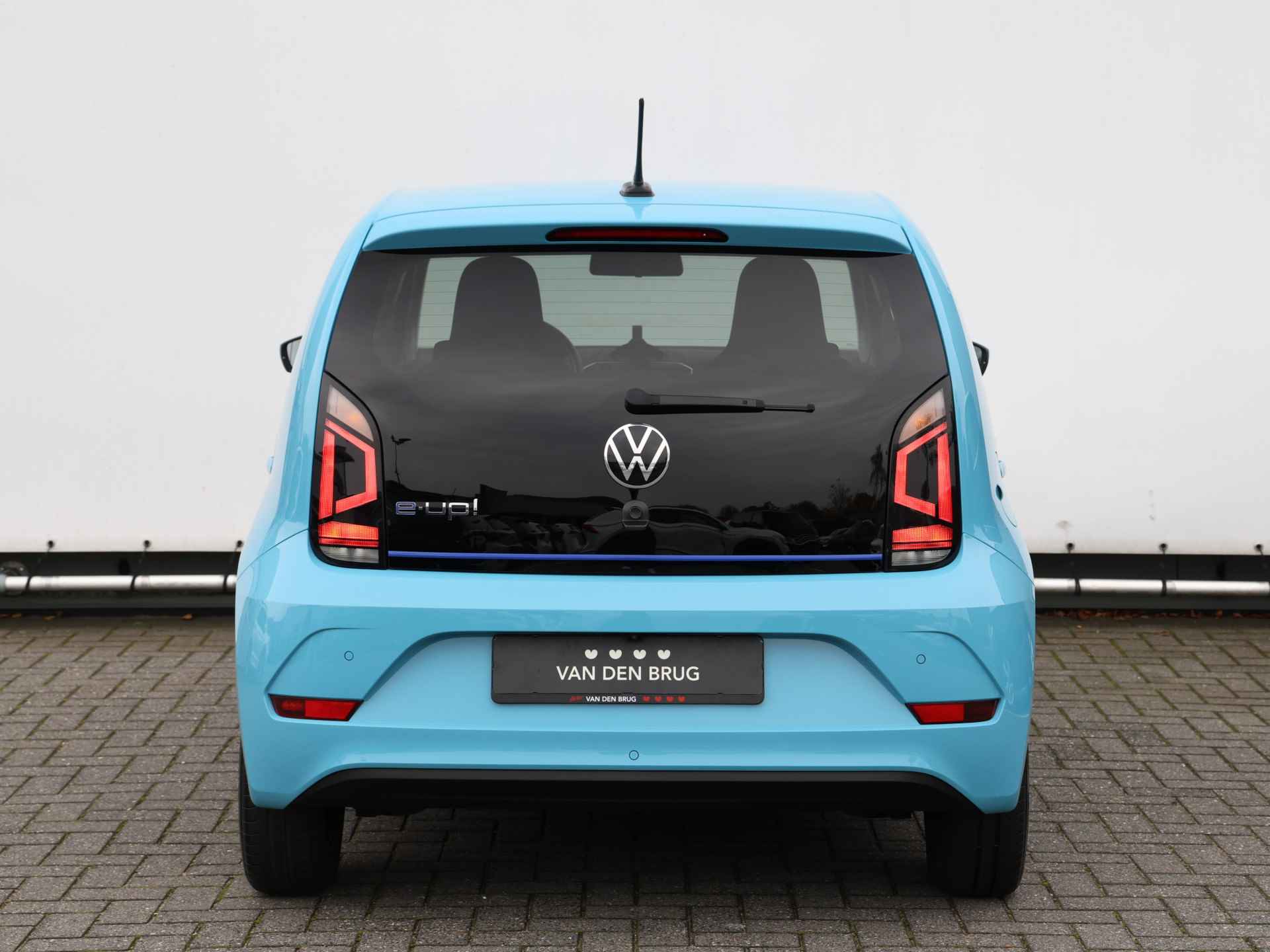 Volkswagen e-Up! e-up! Style 35KW 83PK | 260 KM WLTP | Camera | Cruise control | Stoelverwarming | - 6/37