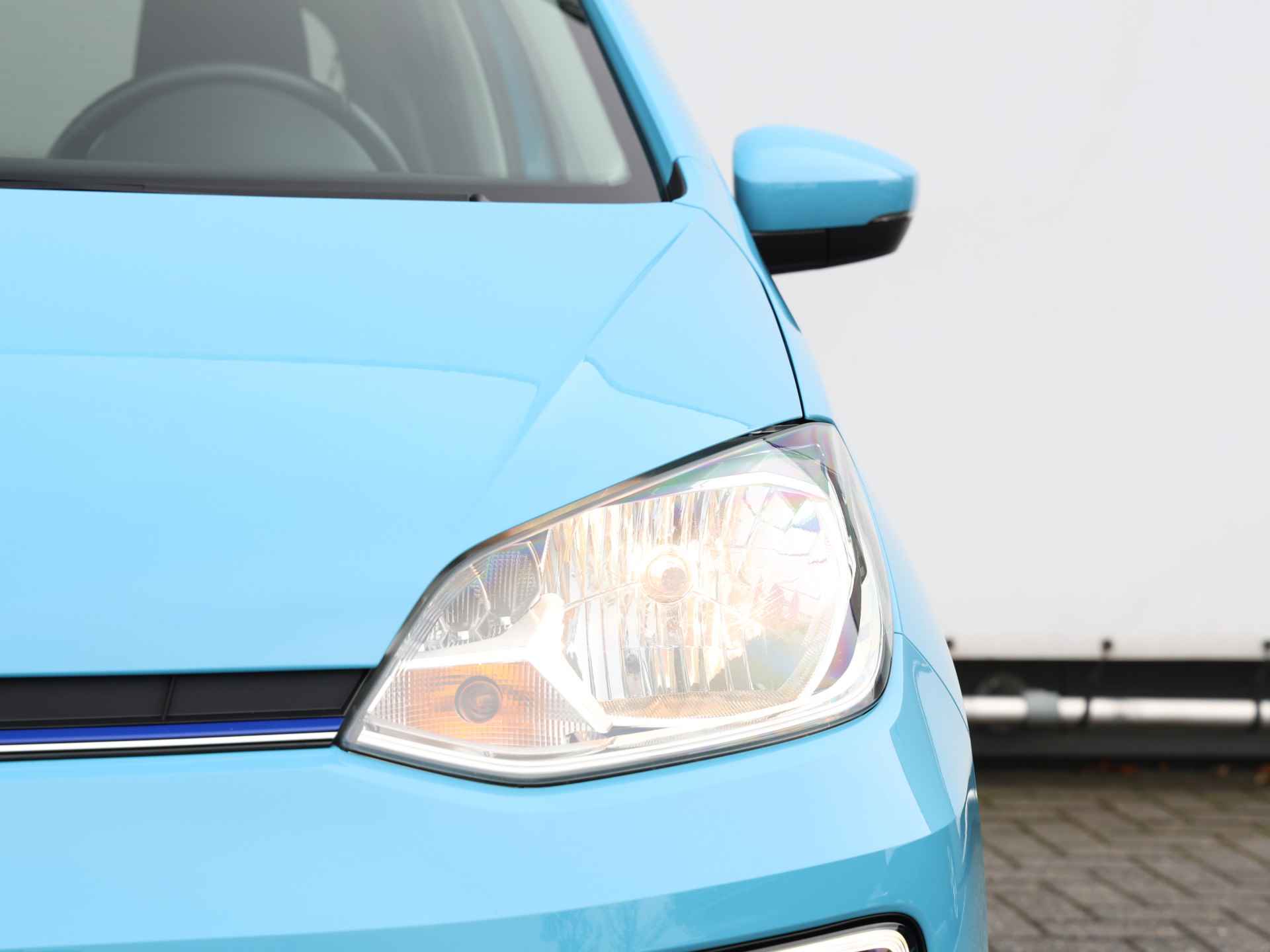 Volkswagen e-Up! e-up! Style 35KW 83PK | 260 KM WLTP | Camera | Cruise control | Stoelverwarming | - 15/37