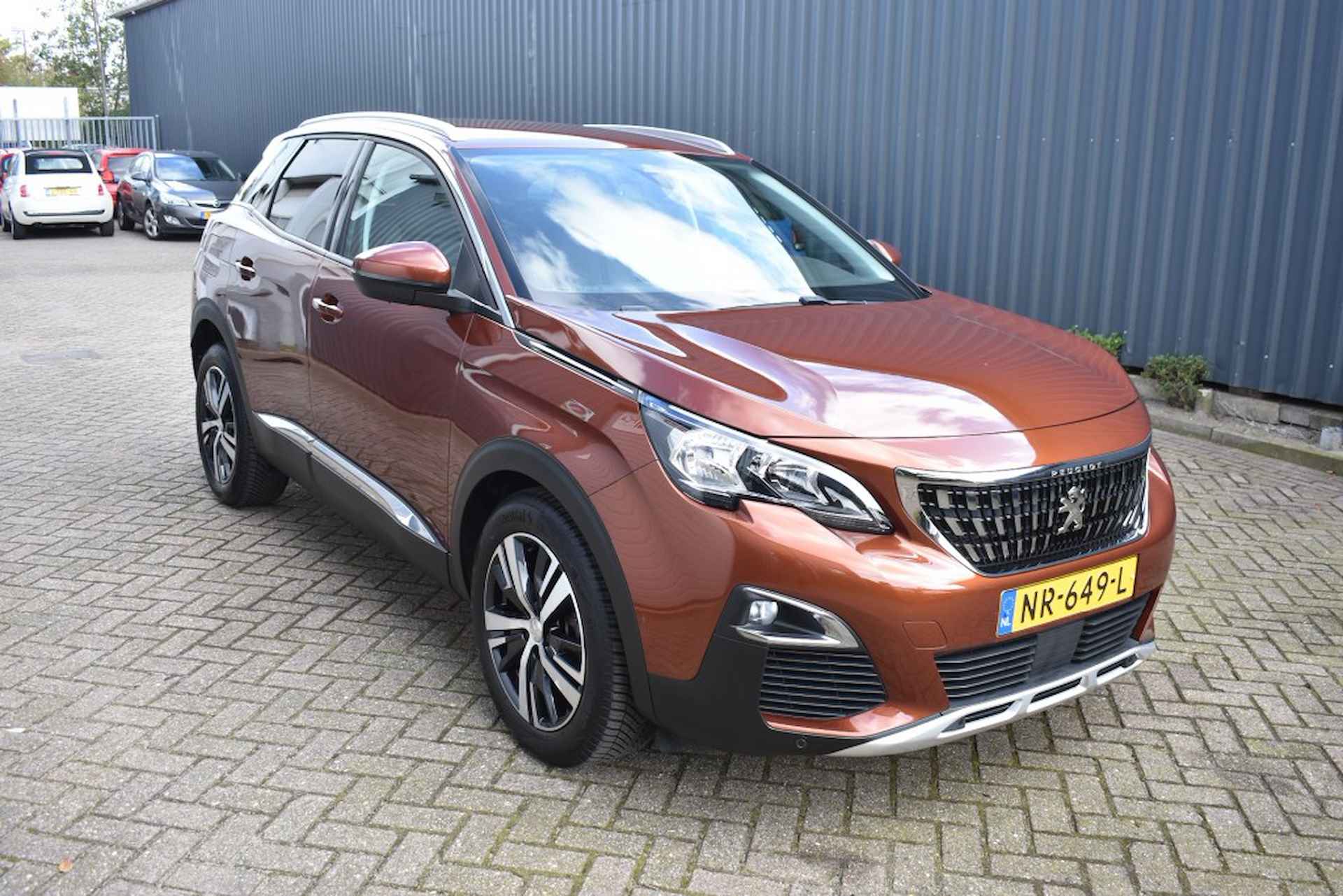 PEUGEOT 3008 Automaat 1.2 Pure Tech Premiere 130Pk. - 3/21