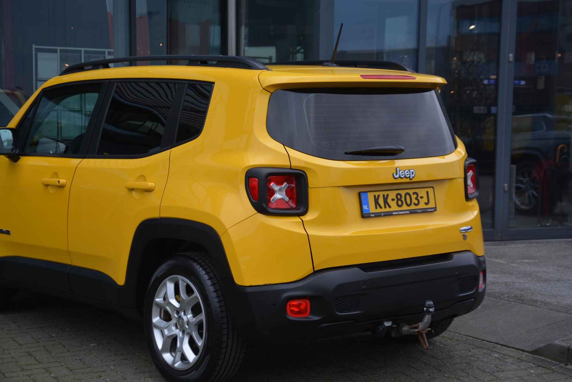 Jeep Renegade 1.4 MultiAir Freedom | Panoramadak | Trekhaak | 1e eigenaar - 7/33