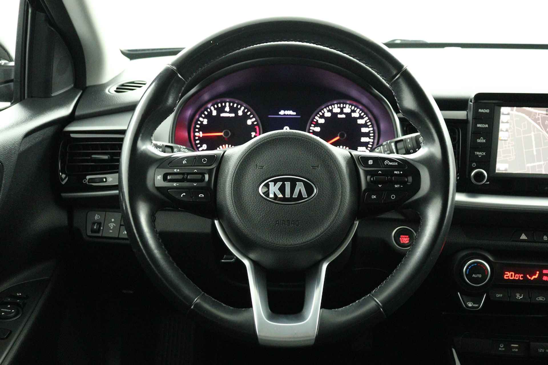 Kia Stonic 1.0 T-GDI DYNAMICLINE 120PK ECC/CRUISE/NAV/CAMERA/KEYLESS.ENTRY/REGEN.SENS/PARK.SENS - 24/47