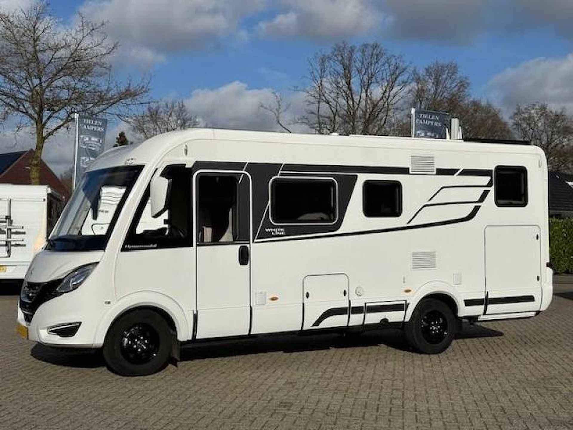 Hymer BMC-I WhiteLine 600 Automaat - 22/25