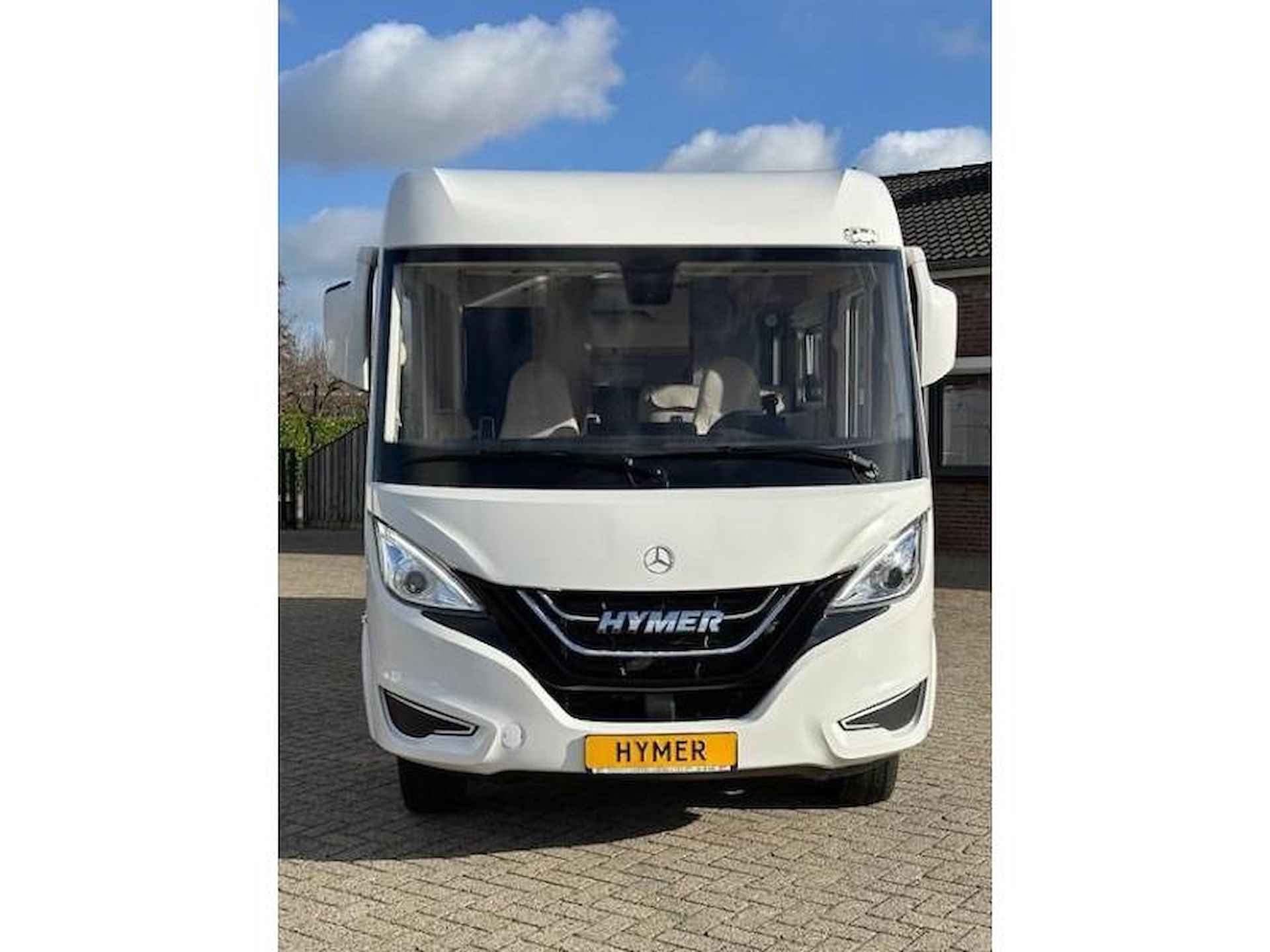 Hymer BMC-I WhiteLine 600 Automaat - 23/25