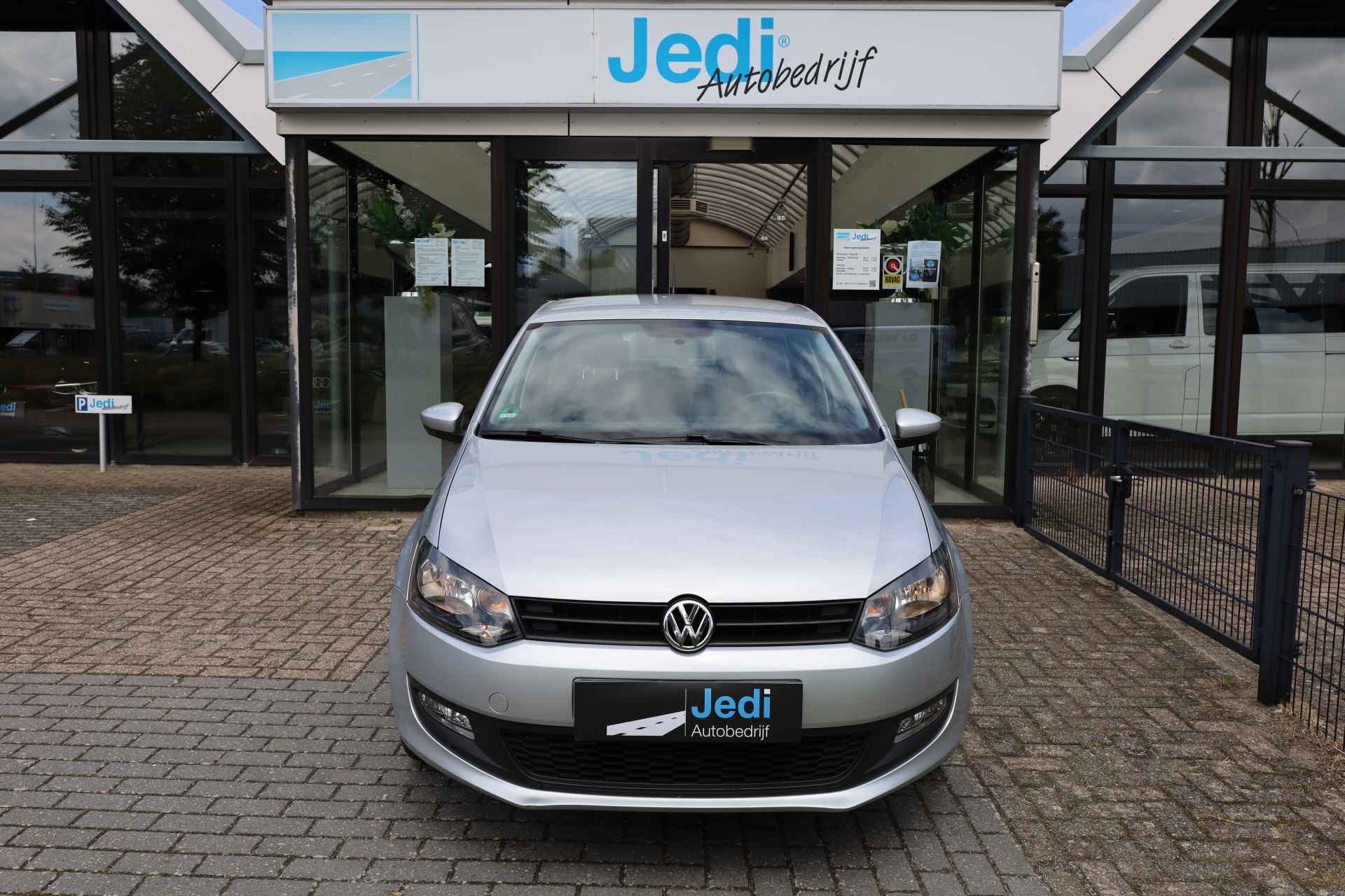 Volkswagen Polo Comfortline 5drs 1.4 -16V 63kw/85pk - 3/39