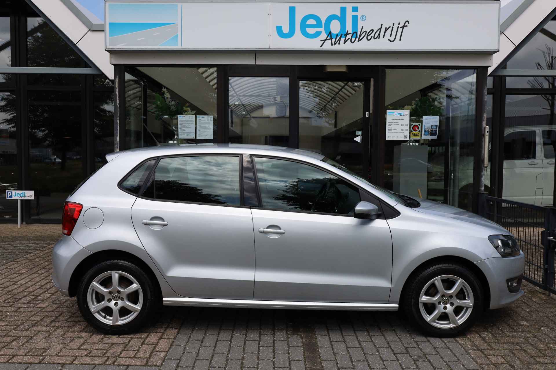 Volkswagen Polo Comfortline 5drs 1.4 -16V 63kw/85pk - 6/39