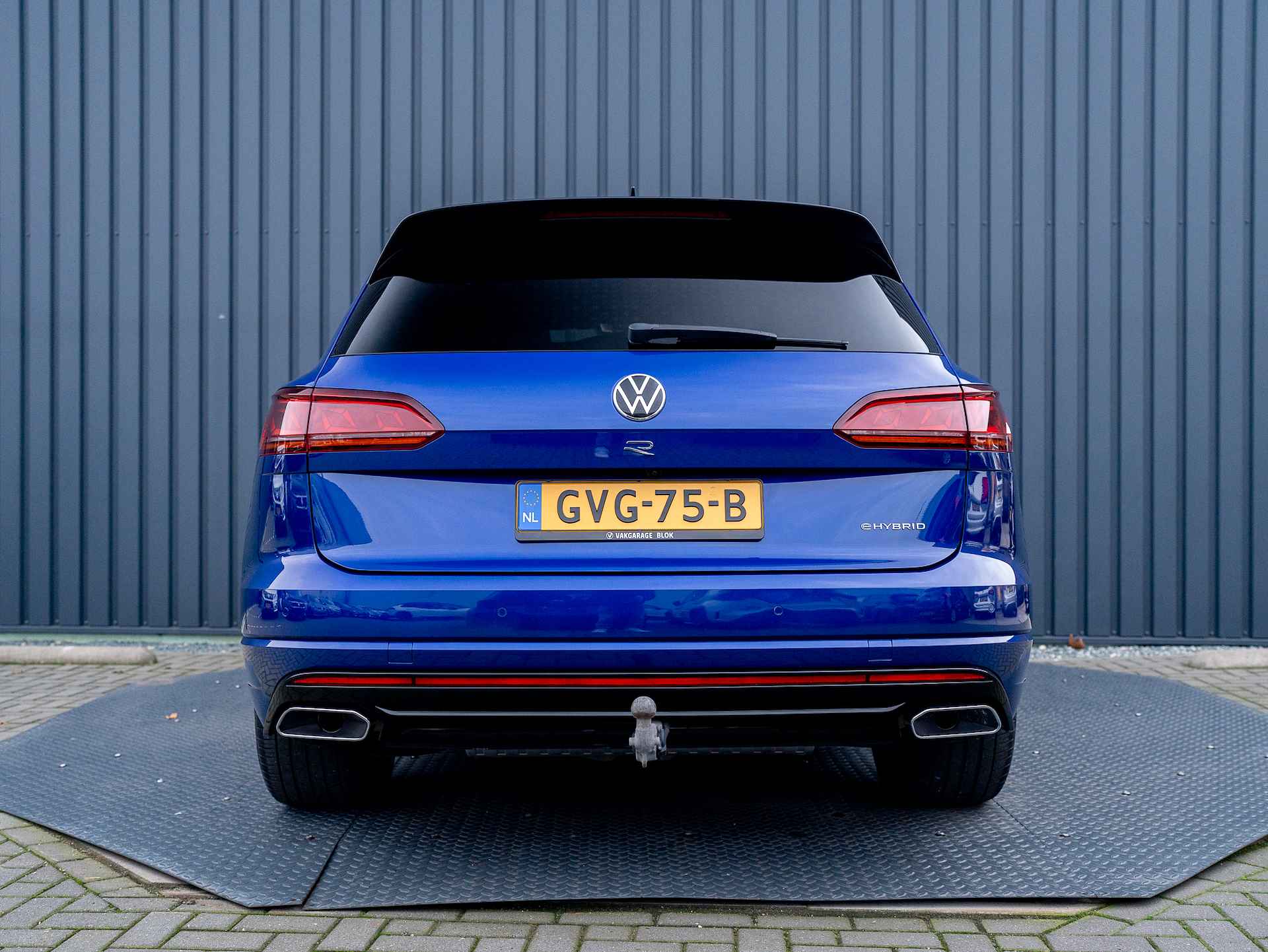 Volkswagen Touareg 3.0 TSi 4MOTION R | Panodak | Stoelkoeling | Trekhaak | Luchtvering | 22'' | Prijs Rijklaar!! - 59/65