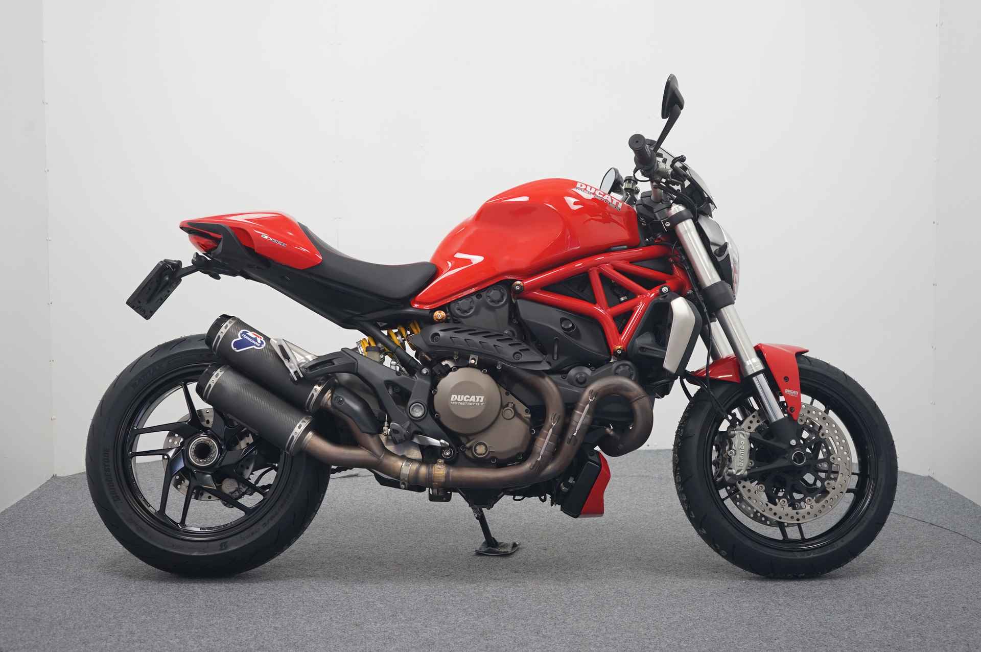 Ducati MONSTER 1200 - 1/12