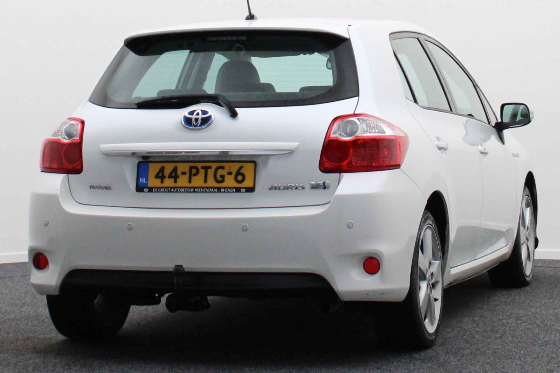 Toyota Auris 1.8 Full Hybrid Executive Climate, Camera, Cruise, Navigatie, Bluetooth, PDC, Trekhaak, 17'' - 17/41