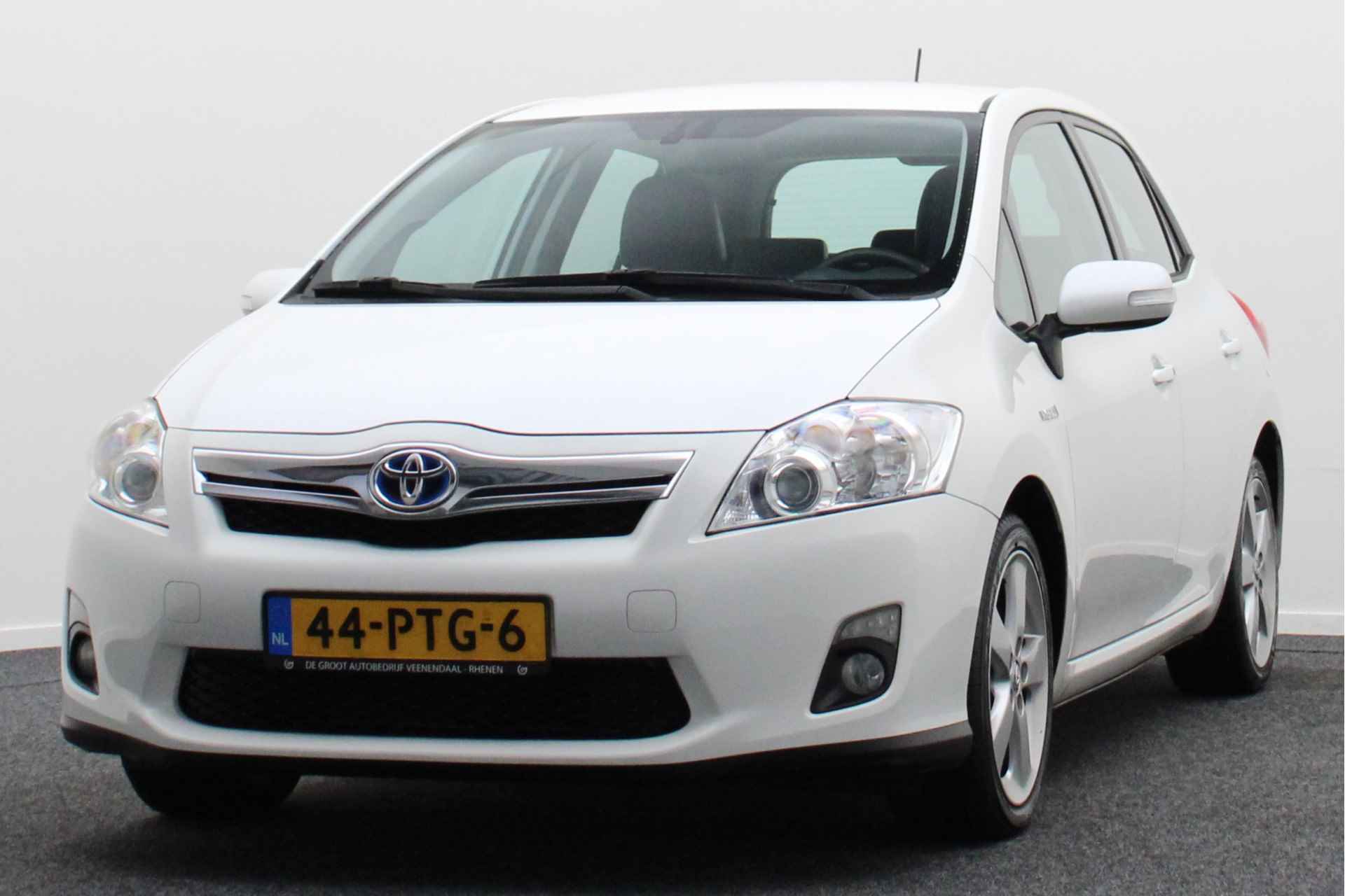 Toyota Auris 1.8 Full Hybrid Executive Climate, Camera, Cruise, Navigatie, Bluetooth, PDC, Trekhaak, 17'' - 21/41