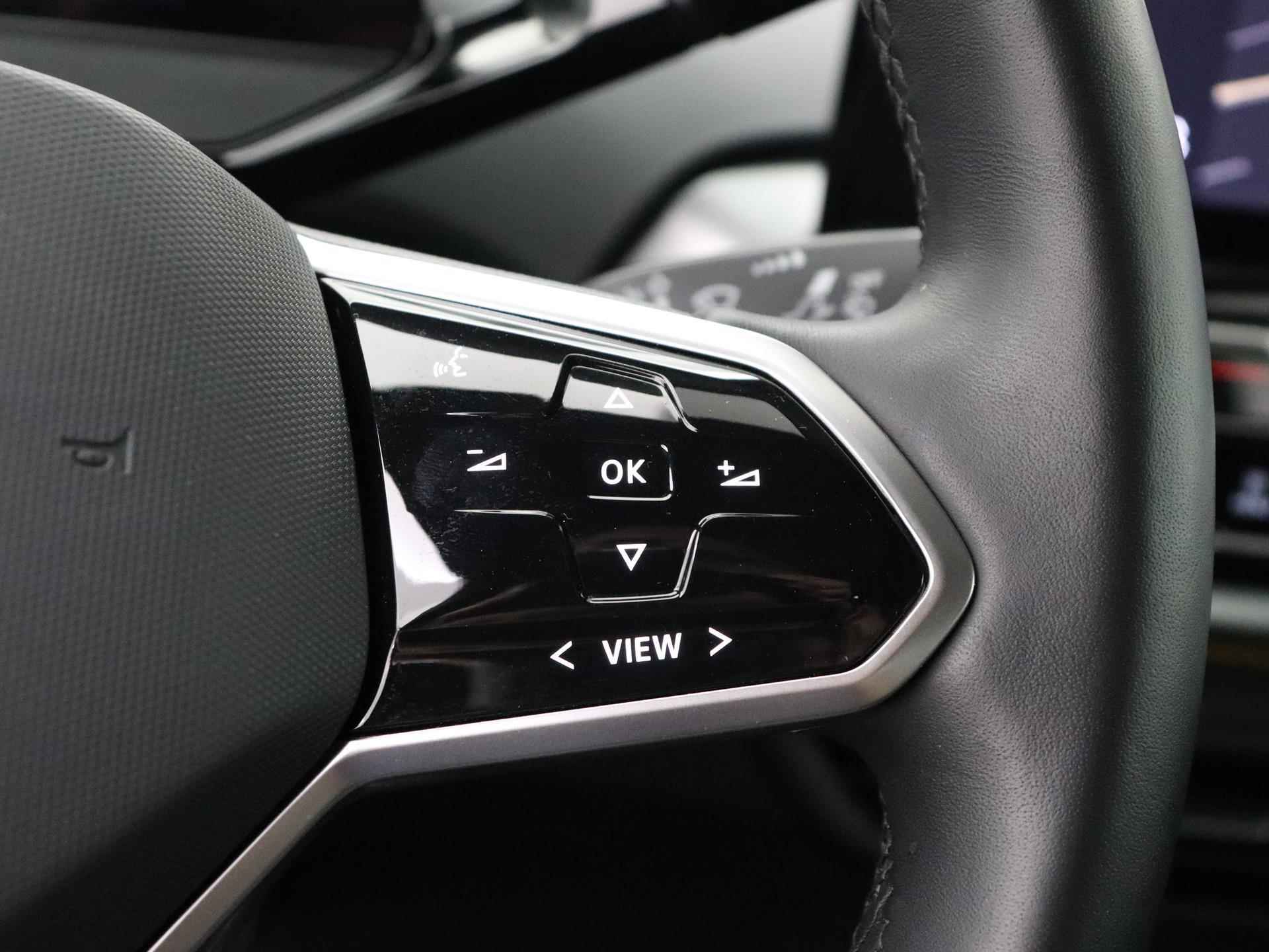 Volkswagen ID.5 Pro 77 kWh | Navigatie | Camera | App Connect | Stoelverwarming | ACC - 16/40