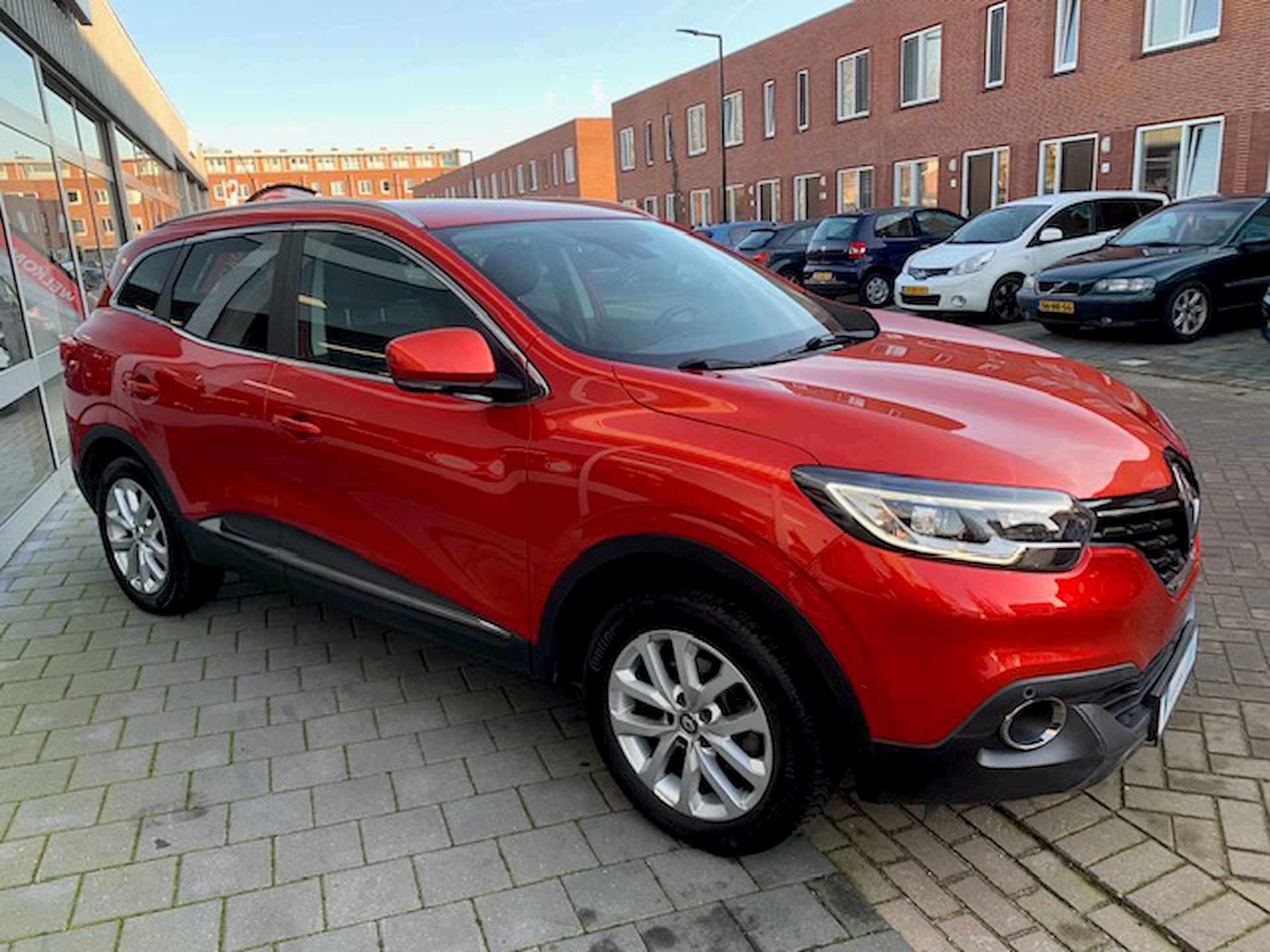 Renault Kadjar 1.2 TCe Intens, automaat, navigatie, achteruitrijcamera . - 20/25