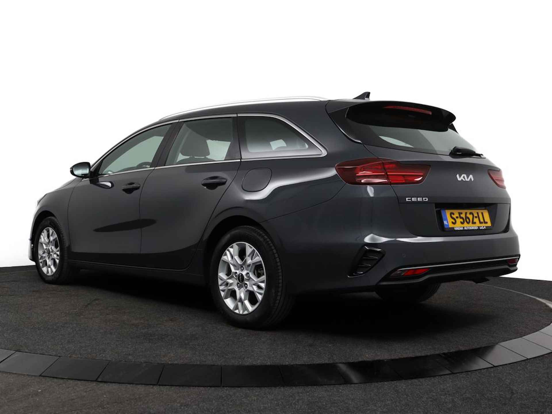 Kia Ceed Sportswagon 1.0 T-GDi DynamicLine - Navigatie - Cruise Control - Climate Control - Apple CarPlay / Android Auto - LED - Fabrieksgarantie tot 03-2030 - 6/56