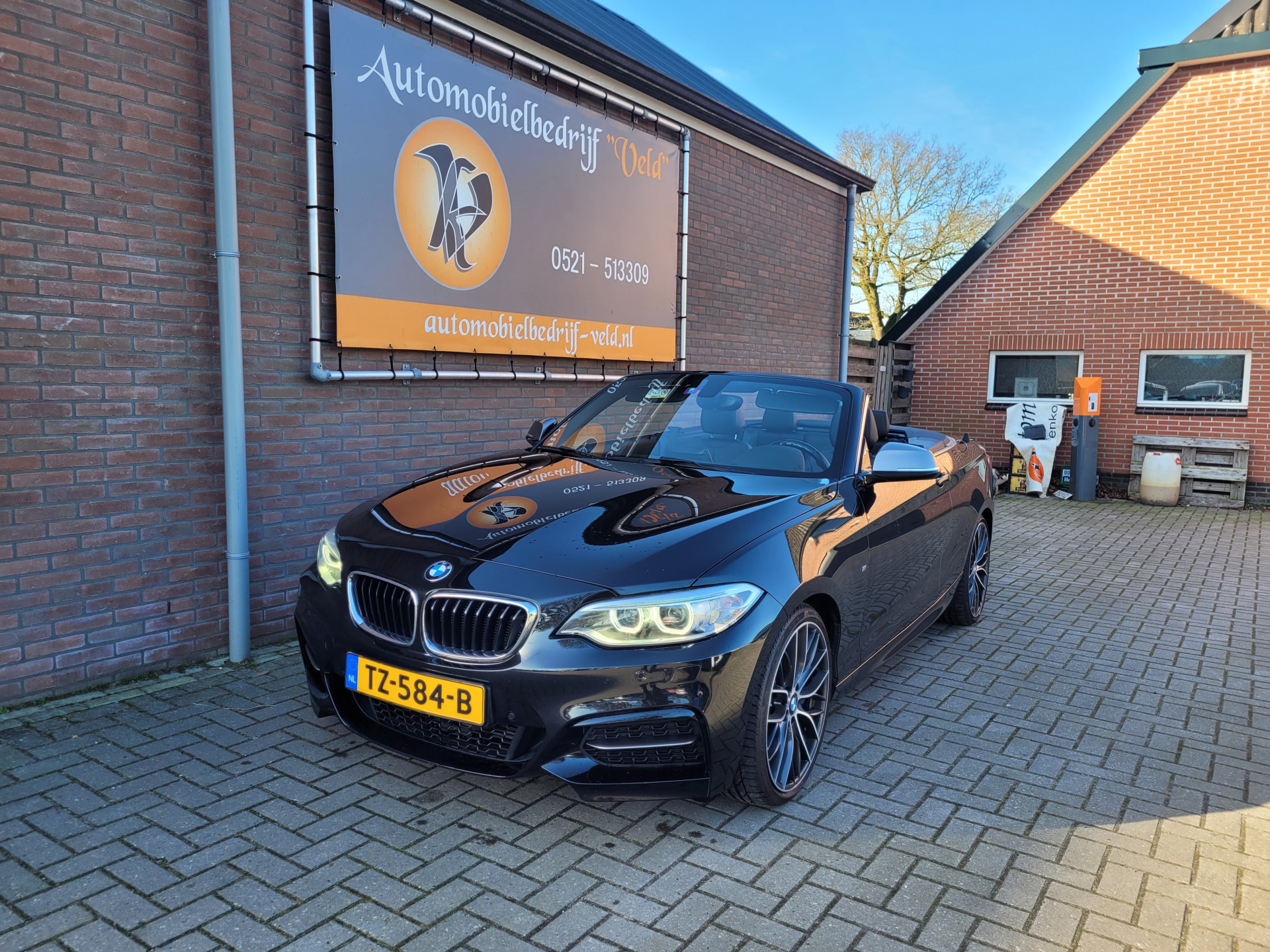 BMW 2 Serie Cabrio M235i High Executive bij viaBOVAG.nl