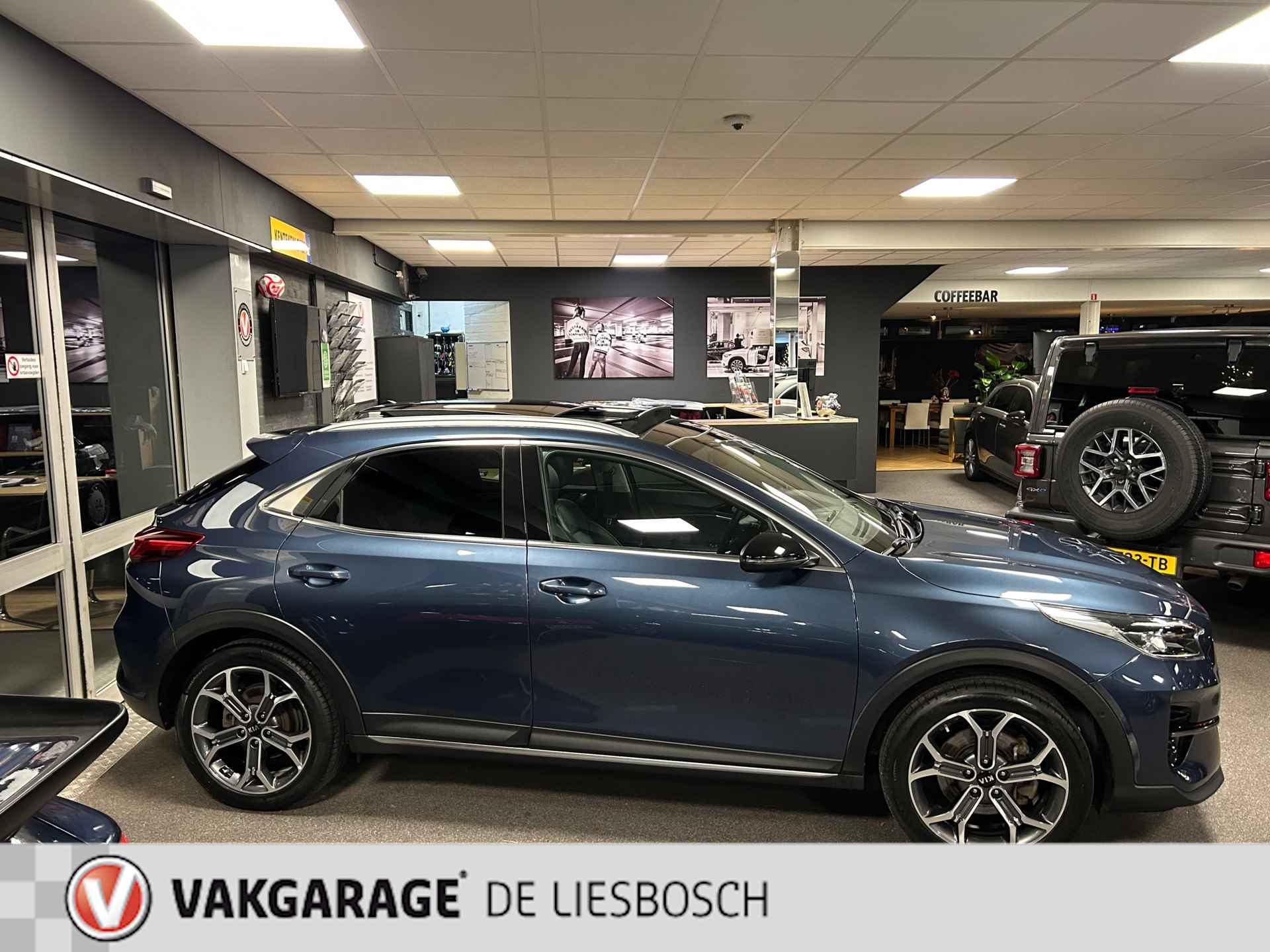 Kia XCEED 1.6 GDi PHEV ExecutiveLine / Leder / panorama-dak /stoel koeling en verwarming - 4/34