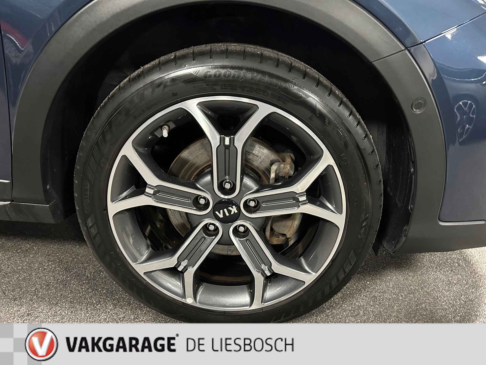 Kia XCEED 1.6 GDi PHEV ExecutiveLine / Leder / panorama-dak /stoel koeling en verwarming - 25/34