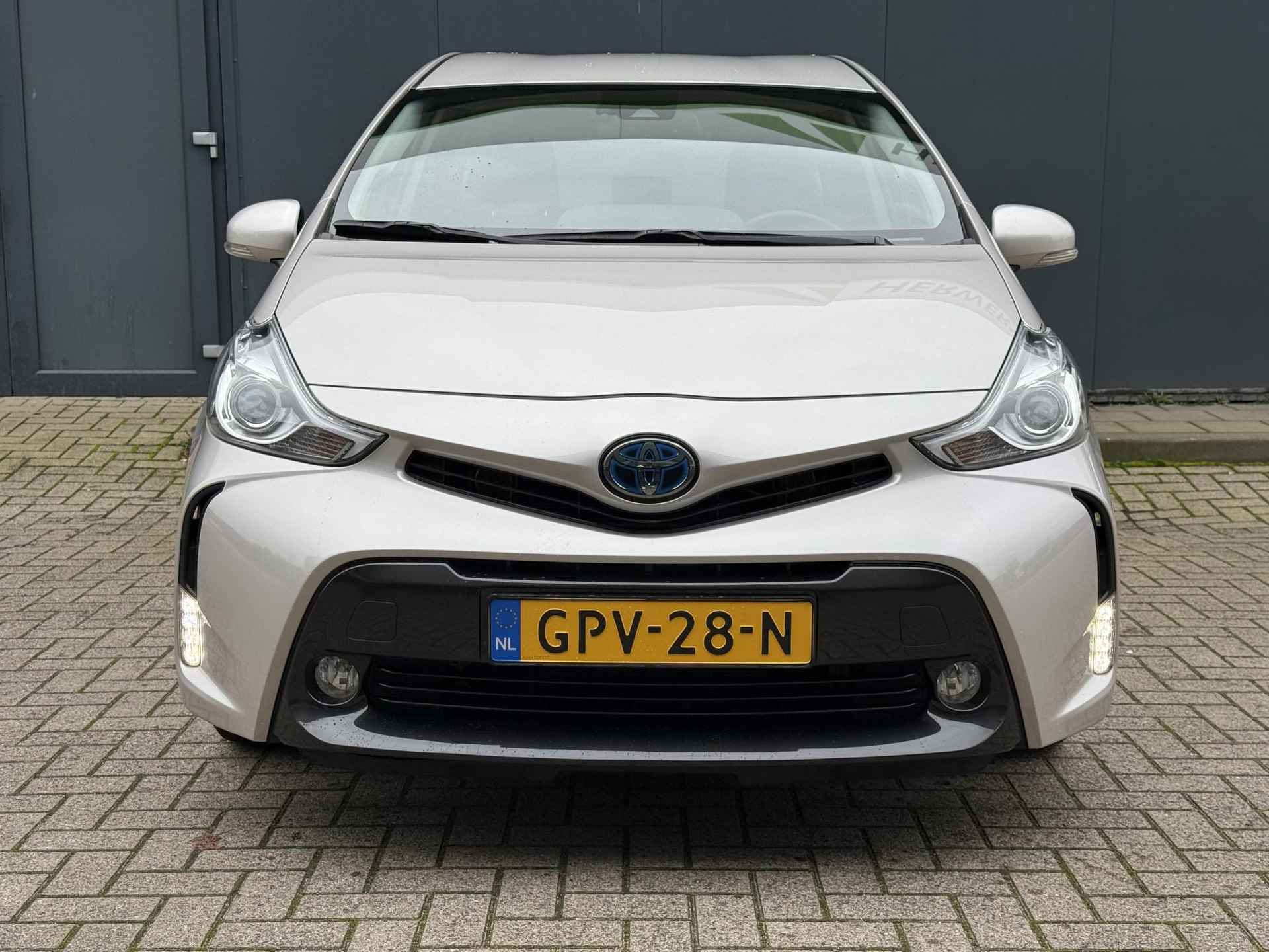 Toyota Prius+ Wagon 1.8 Active Hybride 7 Persoons Automaat / 7p / Trekhaak / Navigatie / Achteruitrijcamera / Cruise Control / Climate Control / - 12/43