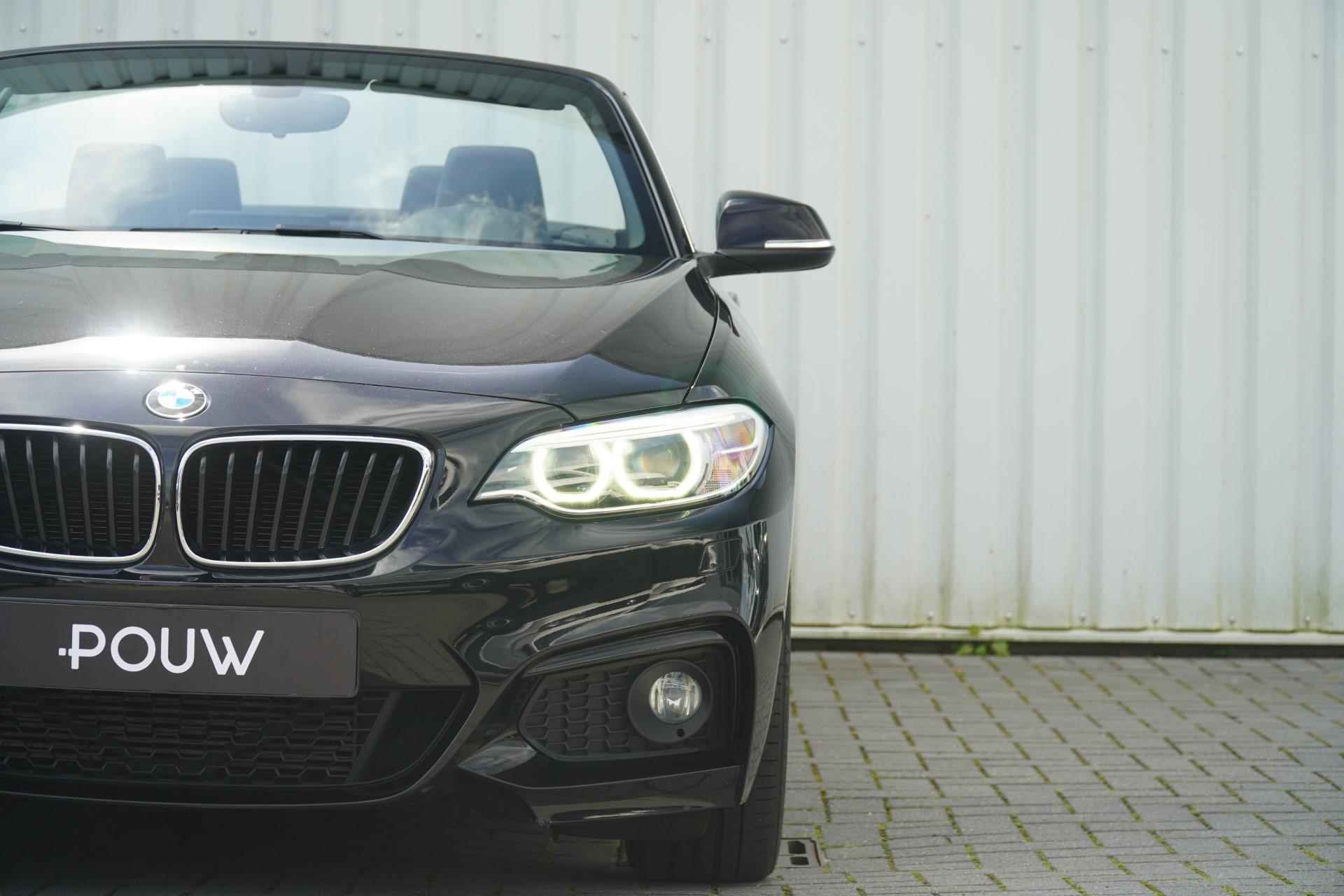 BMW 2-serie Cabrio 220i 184pk AUT M Sport | Leder | Navigatie | Stoelverwarming - 9/47