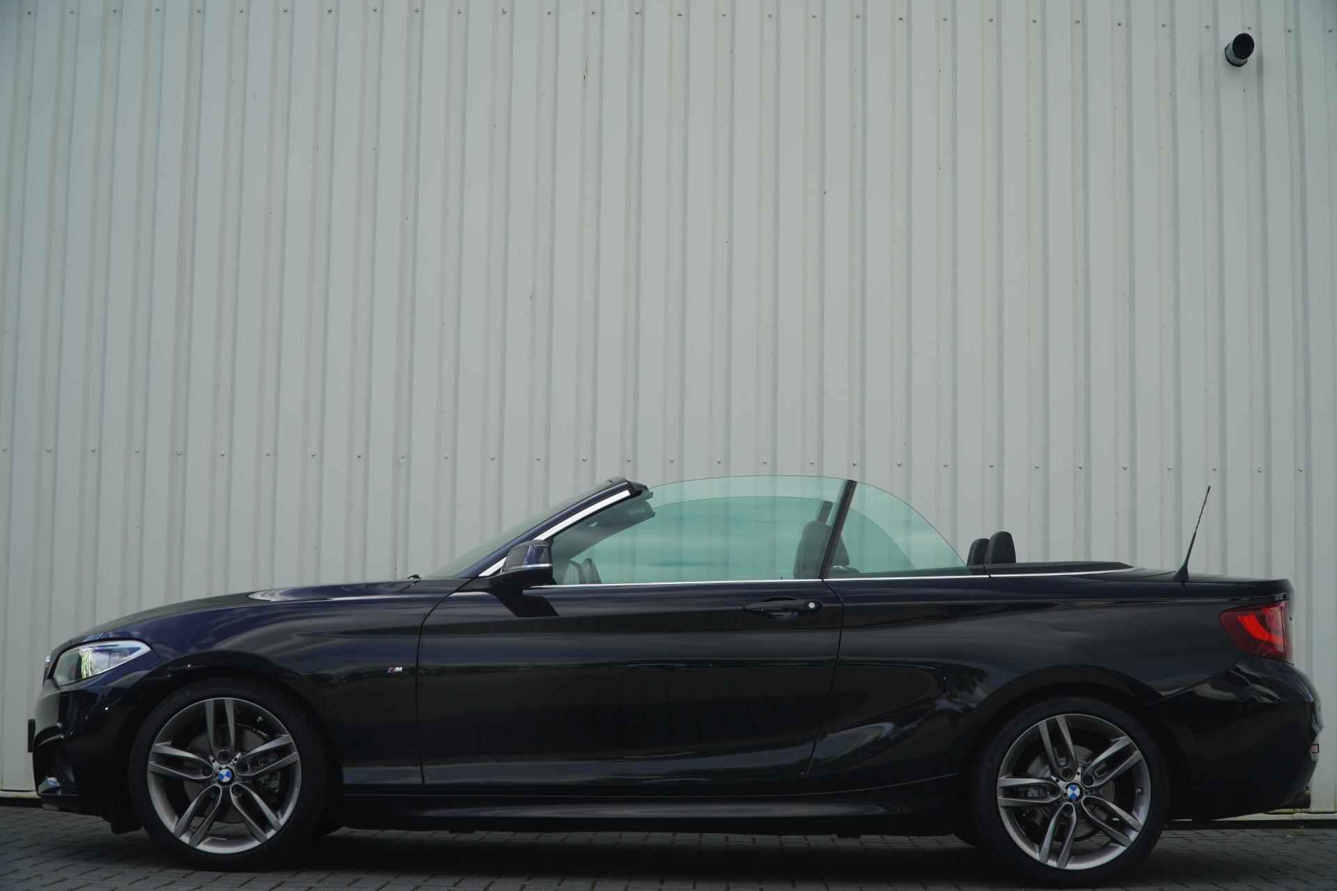 BMW 2-serie Cabrio 220i 184pk AUT M Sport | Leder | Navigatie | Stoelverwarming - 12/47