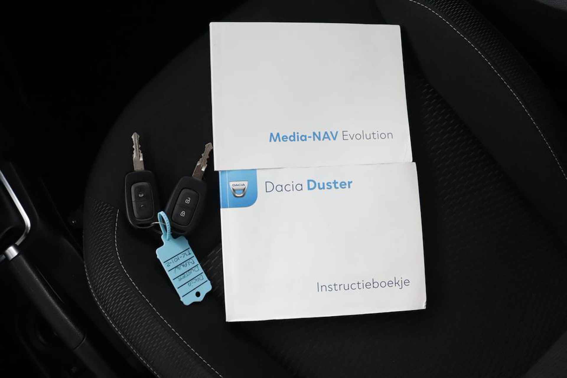 Dacia Duster 1.2 TCe 125 Comfort | Navigatie | Parkeerhulp | Cruise control | Eerste Eigenaar | 4-Cilinder motor | Extra Winterbandenset op velg - 11/51