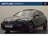 BMW 1-serie 118i Executive M Sport Automaat / Panoramadak / Sportstoelen / Stoelverwarming / LED / M Sport steering / Live Cockpit Professional / Parking Assistant