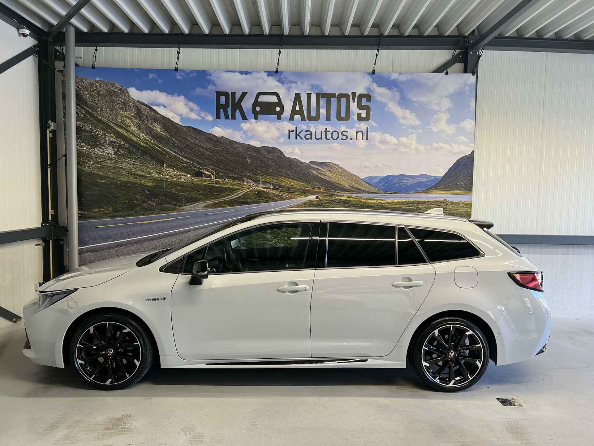 Toyota Corolla TS 2.0 Hybrid GR-Sport Plus / Uniek! - 14/37