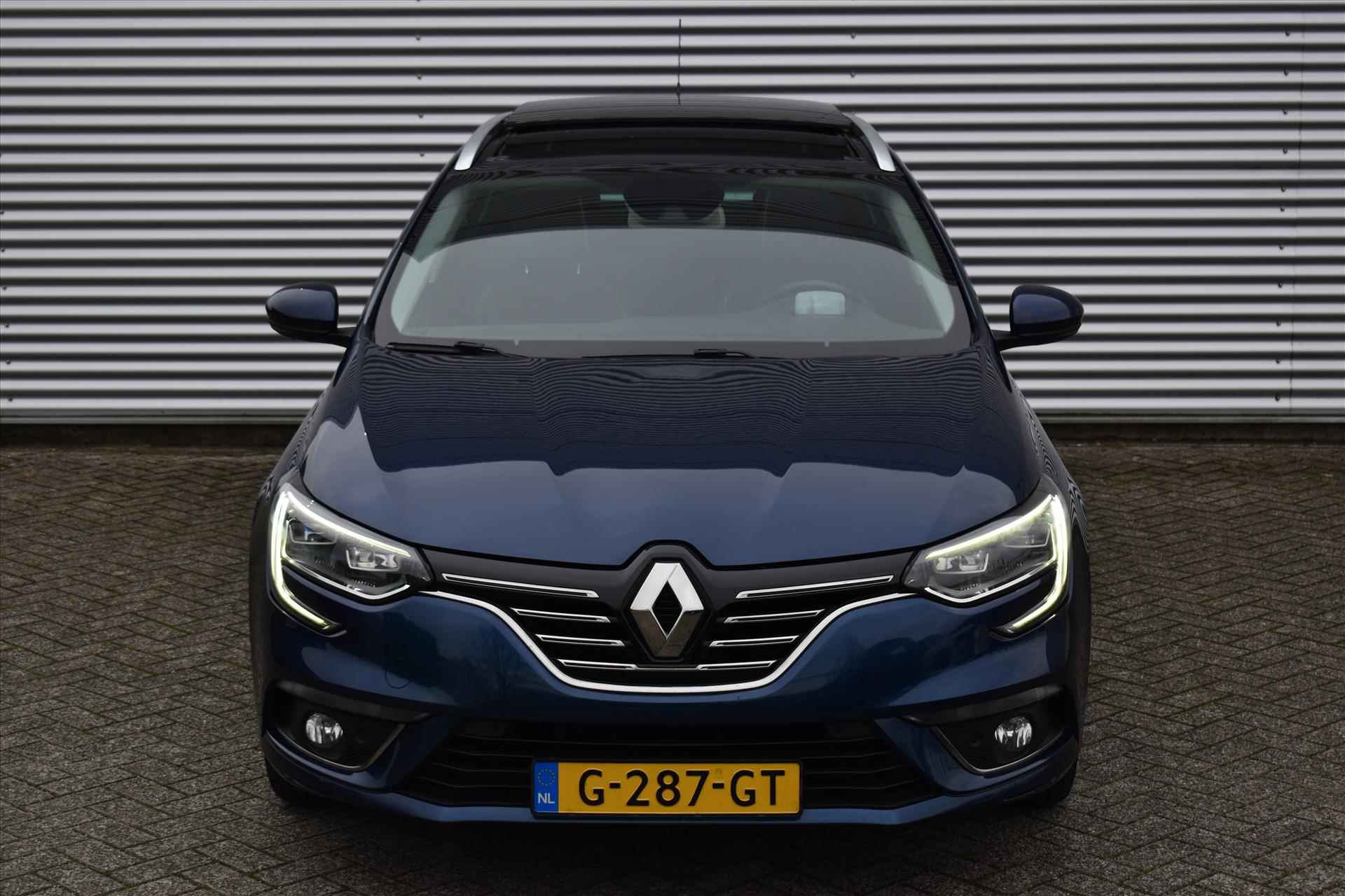 Renault Mégane Estate 1.3 TCe 140pk Bose Automaat | Panoramadak | Trekhaak | Carplay | Camera | HUD | Keyless | Incl. 12mnd BOVAG garantie etc.. - 4/33