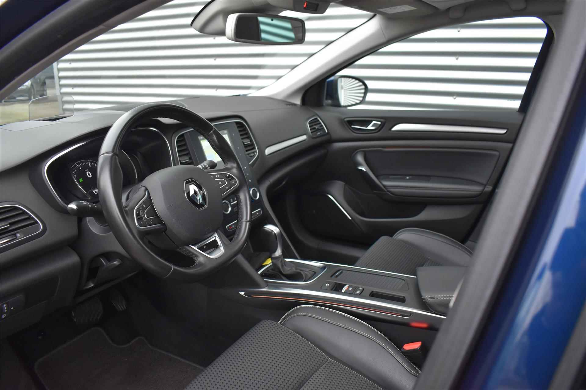 Renault Mégane Estate 1.3 TCe 140pk Bose Automaat | Panoramadak | Trekhaak | Carplay | Camera | HUD | Keyless | Incl. 12mnd BOVAG garantie etc.. - 9/33