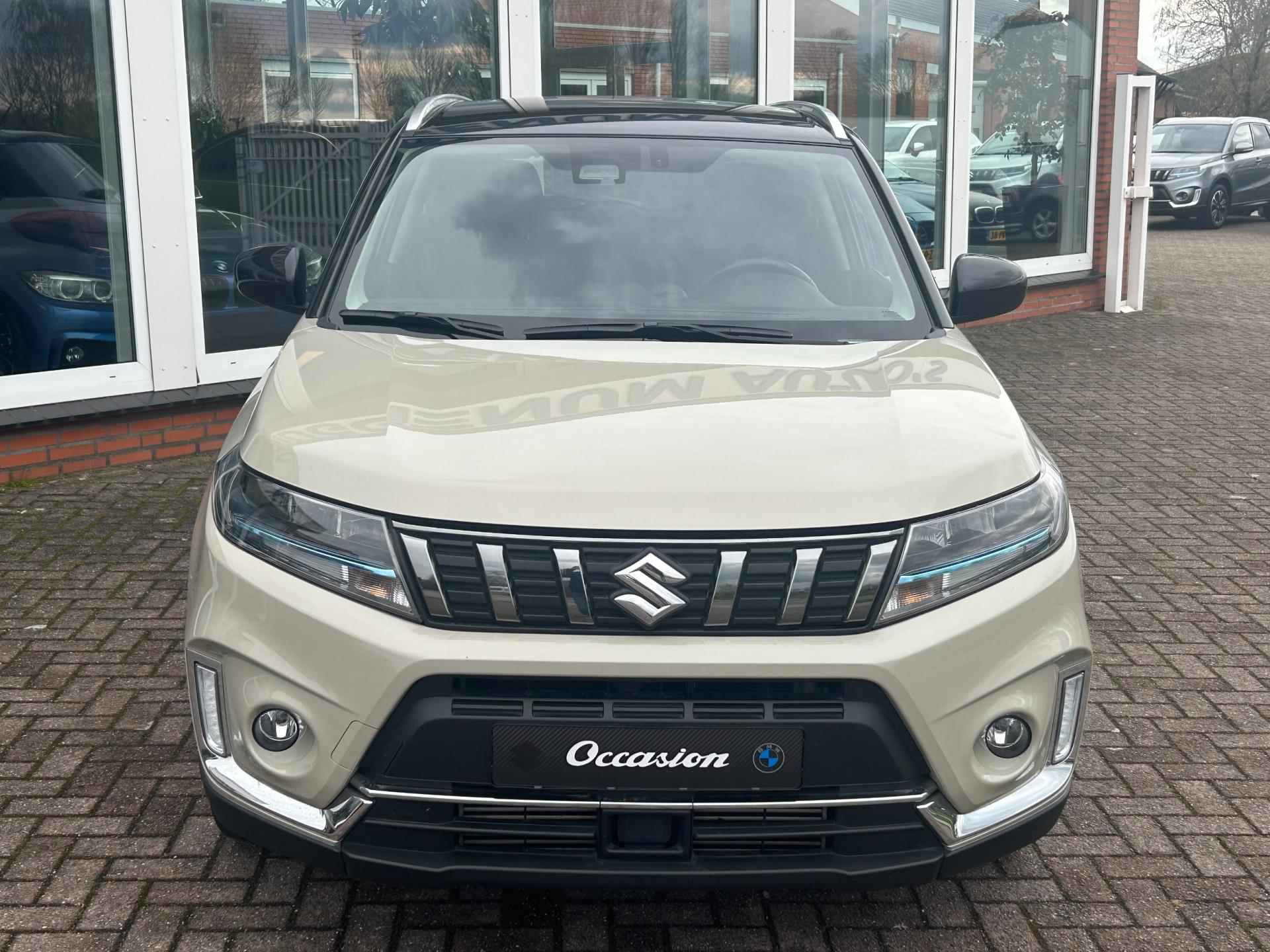 Suzuki Vitara 1.4 Boosterjet Select Smart Hybrid - Navi - Camera - 9.923 km - 3/22