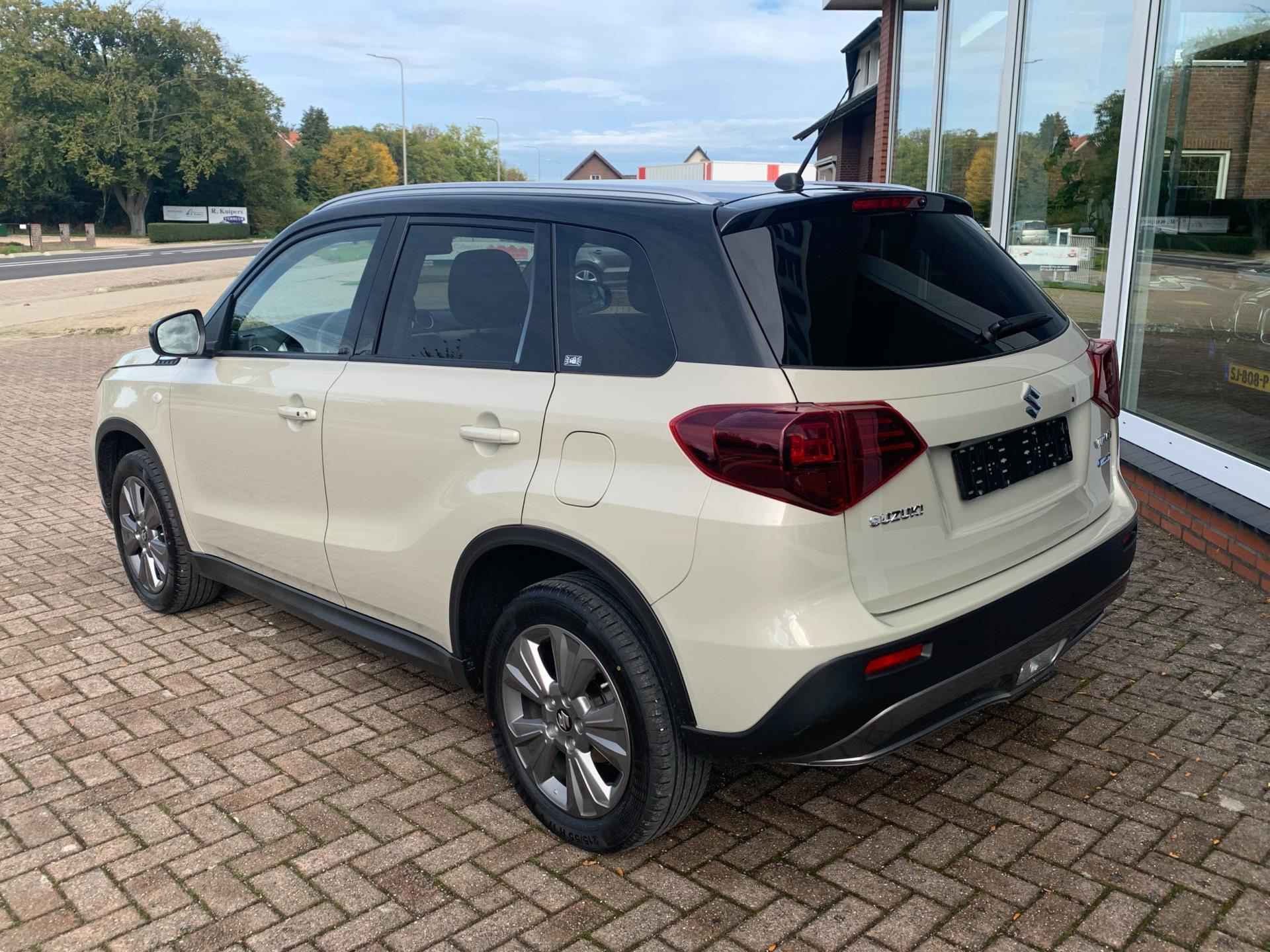 Suzuki Vitara 1.4 Boosterjet Select Smart Hybrid - Navi - Camera - 9.923 km - 6/22